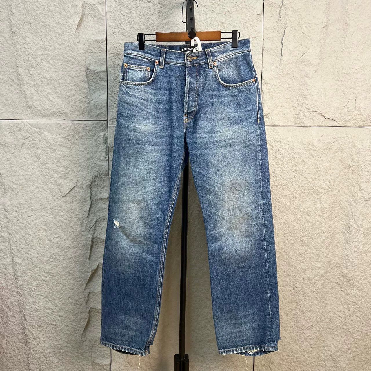 Balenciaga Balenciaga Distressed Washed Denim Jeans Size 30 Size US 30 / EU 46 - 2 Thumbnail