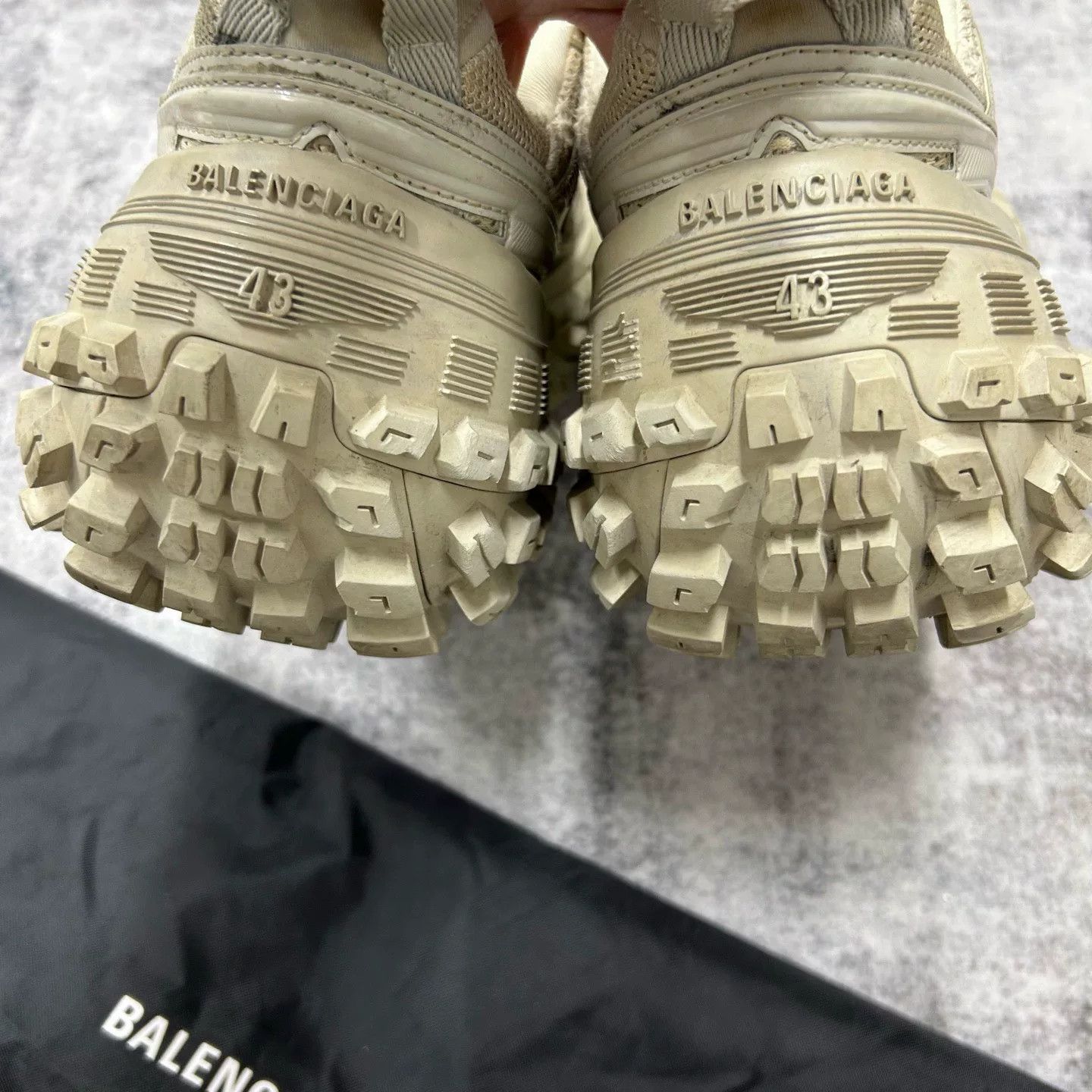 Balenciaga Balenciaga Defender Sneakers Size 10 Size US 10 / EU 43 - 7 Thumbnail