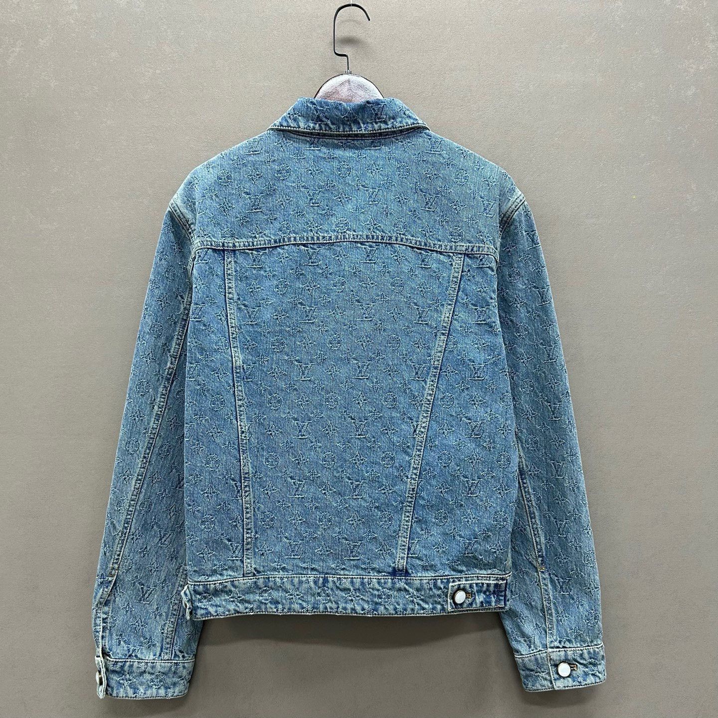 Louis Vuitton Louis Vuitton Monogram Denim Jacket Size 44 Size US S / EU 44-46 / 1 - 3 Thumbnail