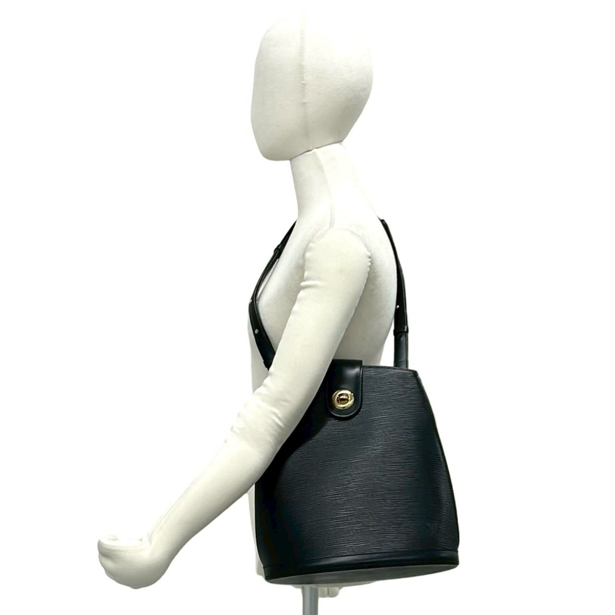 Louis Vuitton LOUIS VUITTON Vintage Cluny Epi Leather Shoulder Bag/Sacoche, Black (Noir) 44639 Size ONE SIZE - 2 Thumbnail