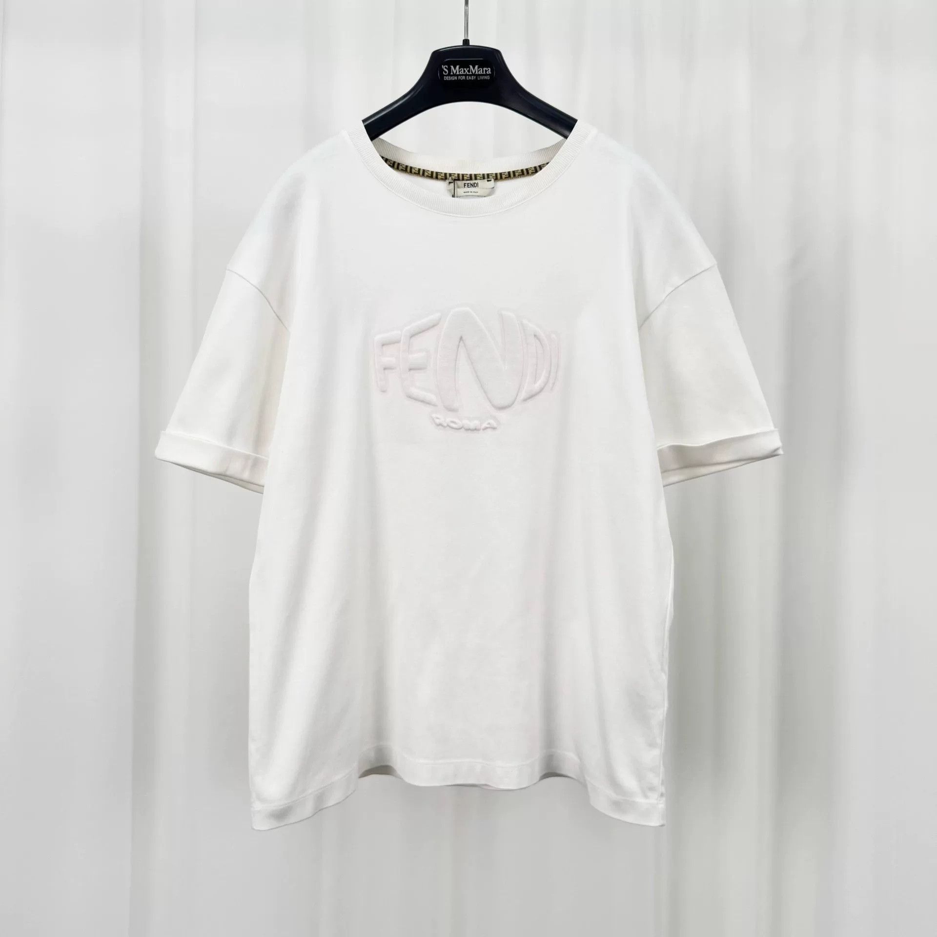 Fendi Fendi Embossed Logo T-Shirt Size S Size US S / EU 44-46 / 1 - 2 Thumbnail