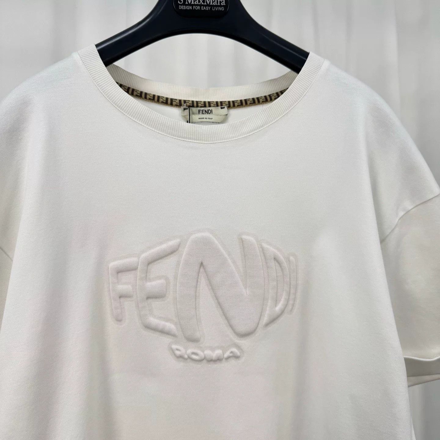 Fendi Fendi Embossed Logo T-Shirt Size S Size US S / EU 44-46 / 1 - 4 Thumbnail