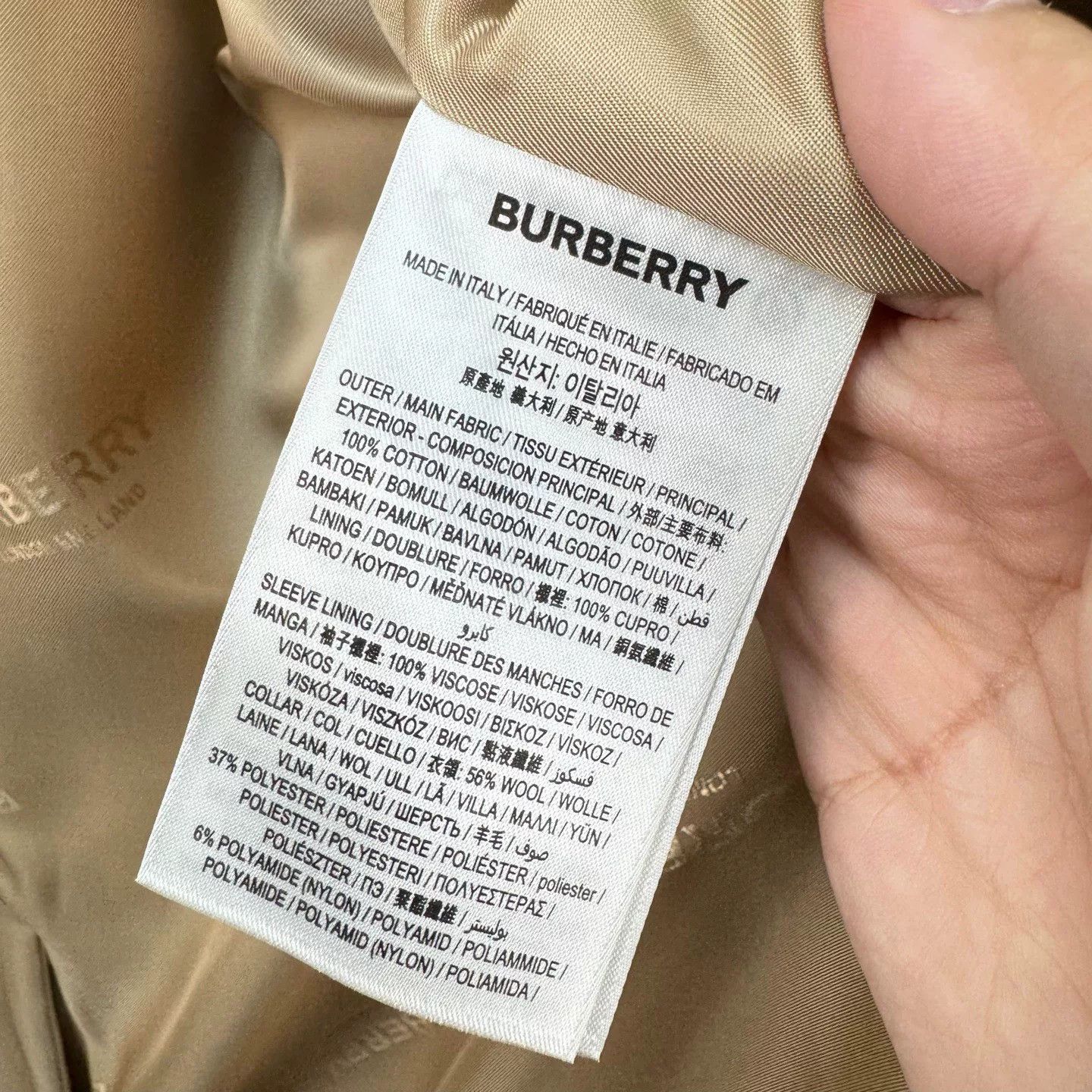 Burberry Burberry Back Graphic Trench Coat Size M Size US M / EU 48-50 / 2 - 8 Thumbnail