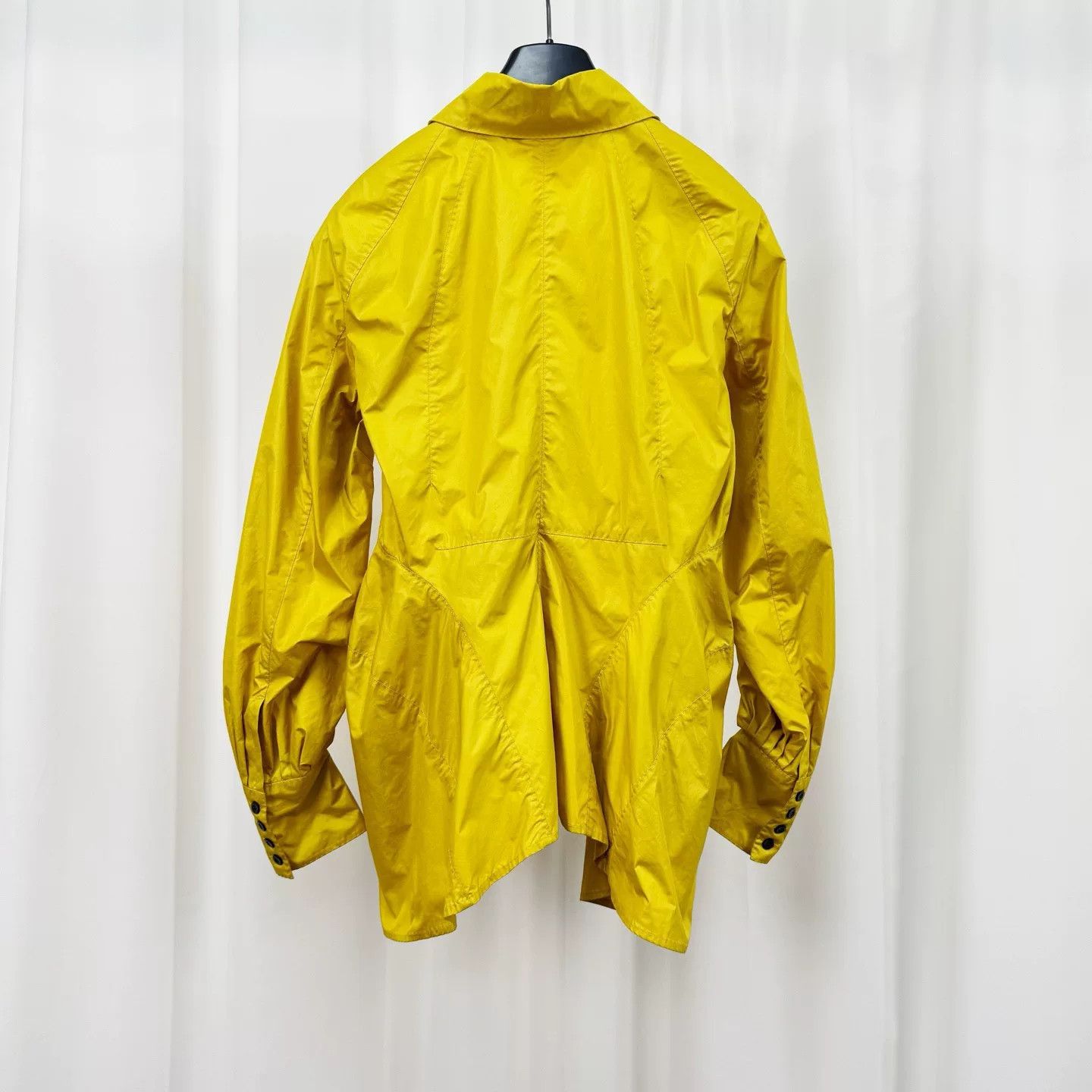 Louis Vuitton Louis Vuitton Yellow Button Up Shirt Size 38 Size S / US 4 / IT 40 - 3 Thumbnail