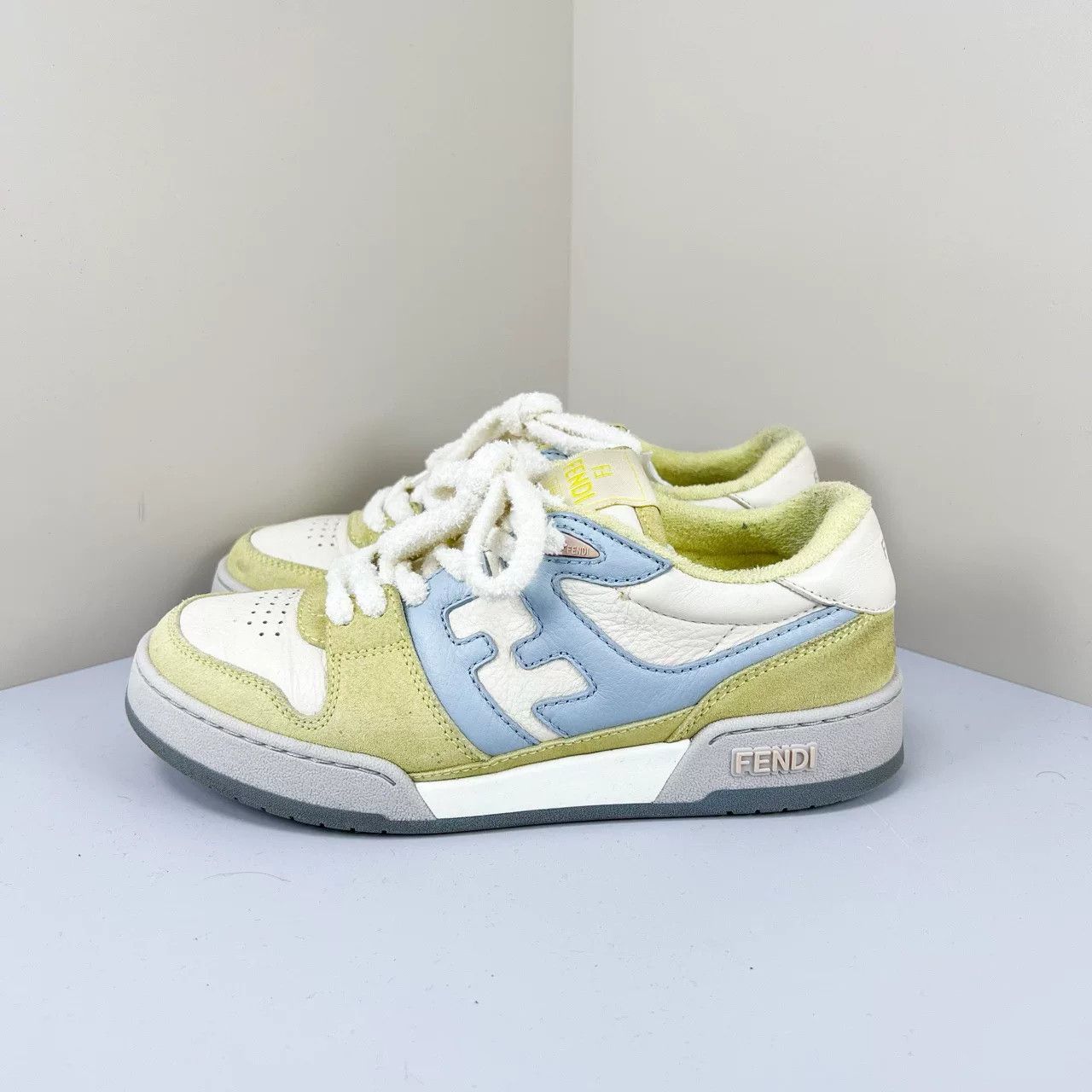 Fendi Fendi Match Low-Top Sneakers Size 36.5 Size US 6.5 / IT 36.5 - 2 Thumbnail