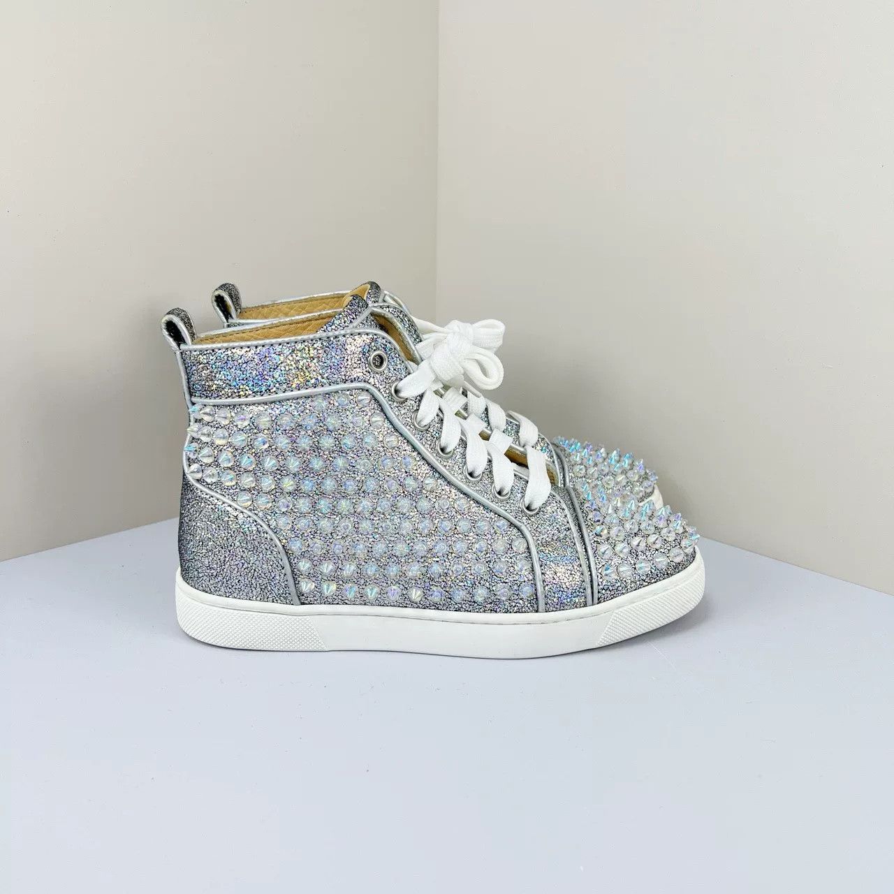 Christian Louboutin Christian Louboutin Glitter Studded Hi-Top Sneakers 34.5 Size US 4.5 / IT 34.5 - 4 Thumbnail