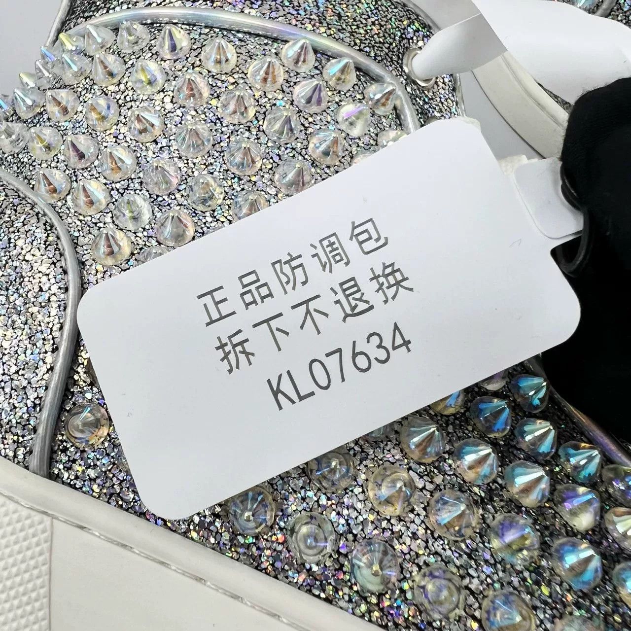 Christian Louboutin Christian Louboutin Glitter Studded Hi-Top Sneakers 34.5 Size US 4.5 / IT 34.5 - 9 Thumbnail