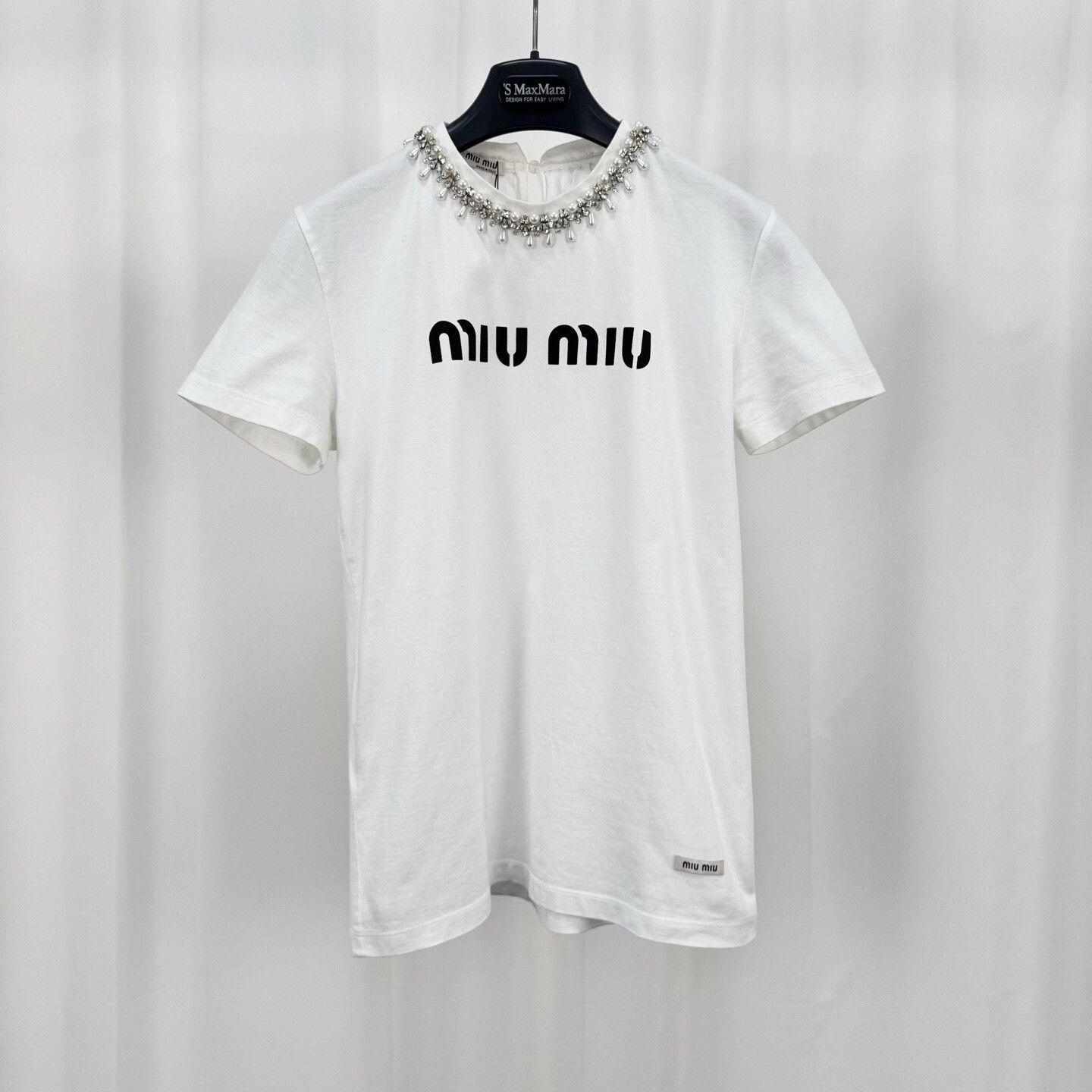 Miu Miu Miu Miu Crystal Pearl Logo T-Shirt Size XS Size XS / US 0-2 / IT 36-38 - 2 Thumbnail