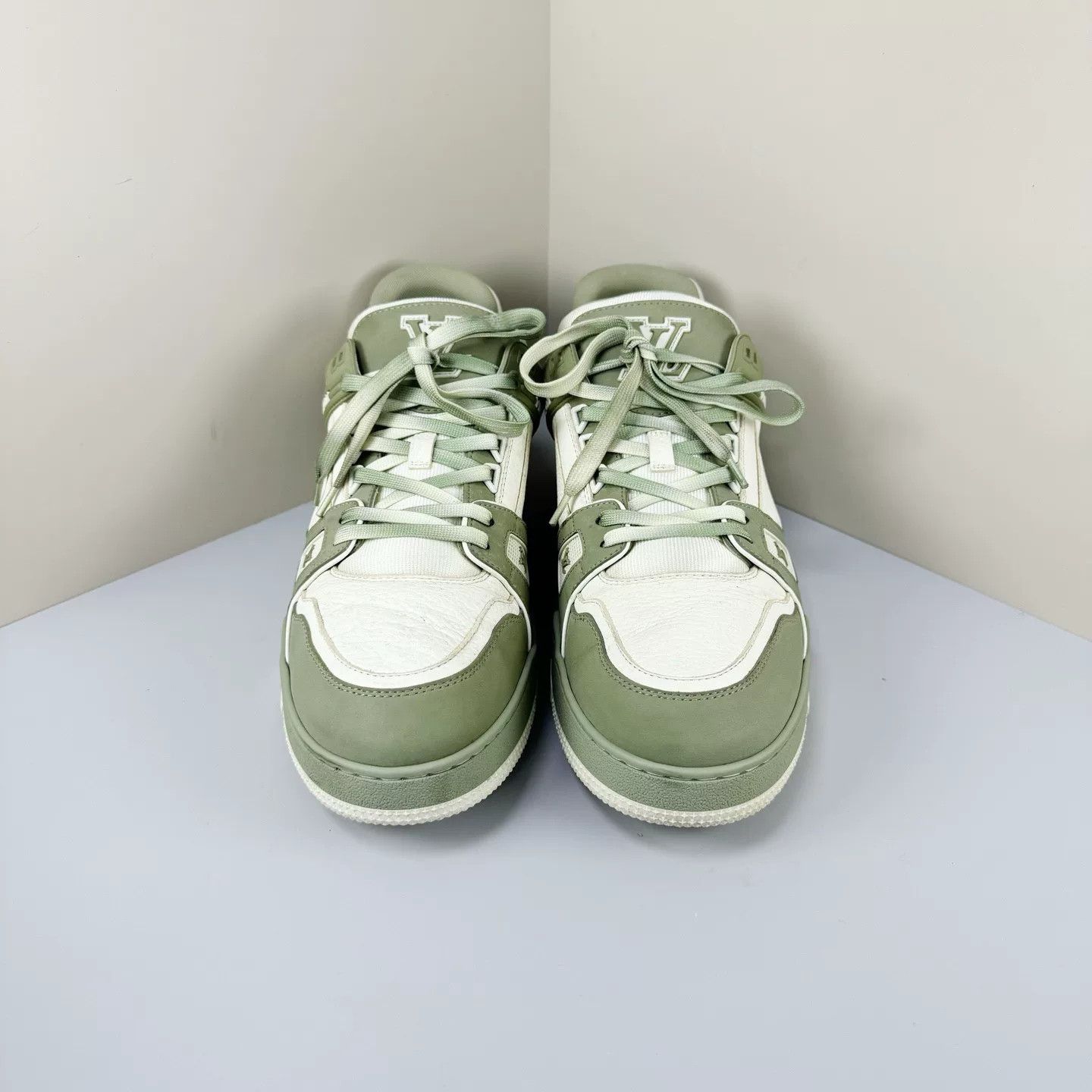 Louis Vuitton Louis Vuitton Green Trainer Sneakers Size 12 Size US 12 / EU 45 - 3 Thumbnail