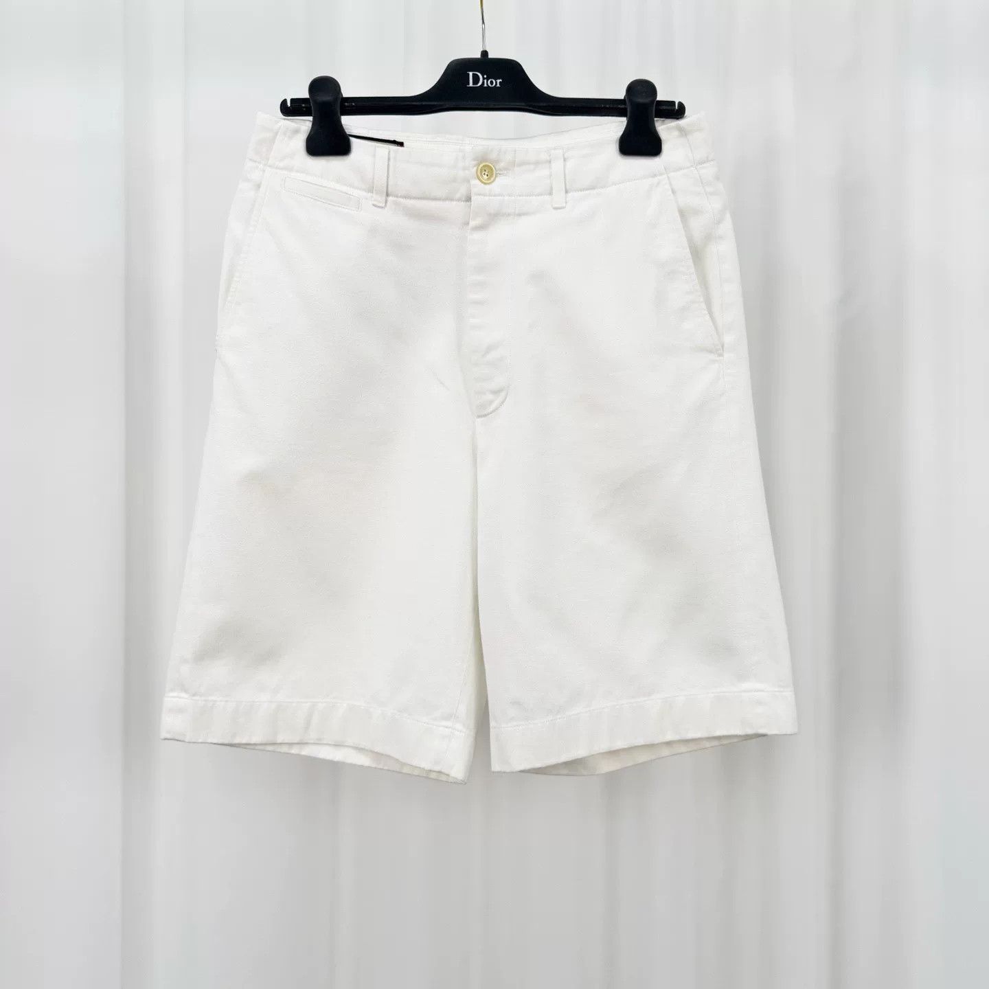 Gucci Gucci Embroidered Logo Patch Shorts US 30 / EU 46 Size US 30 / EU 46 - 2 Thumbnail