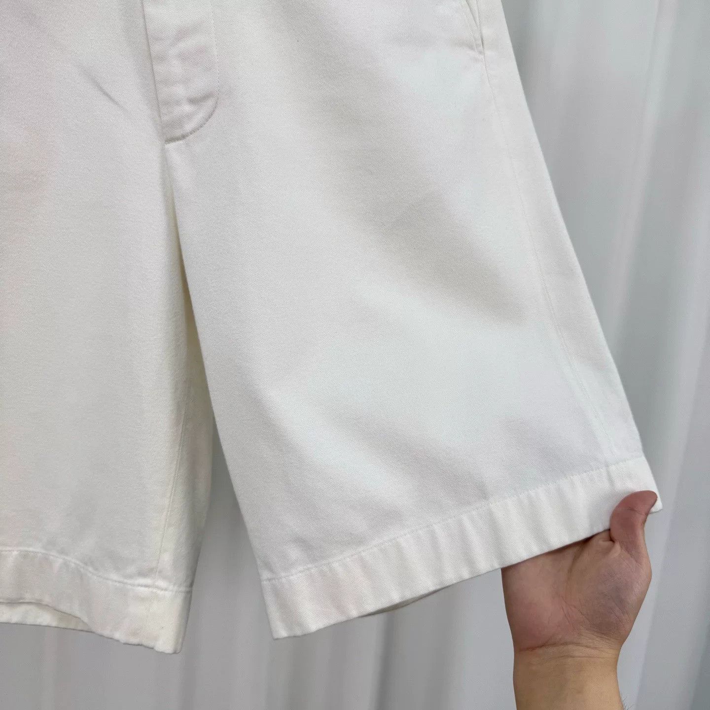 Gucci Gucci Embroidered Logo Patch Shorts US 30 / EU 46 Size US 30 / EU 46 - 5 Thumbnail