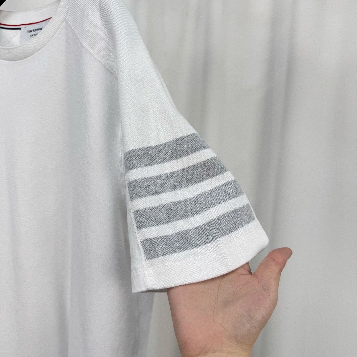 Thom Browne Thom Browne 4-Bar Stripe T-Shirt Size 3 Size US L / EU 52-54 / 3 - 5 Thumbnail