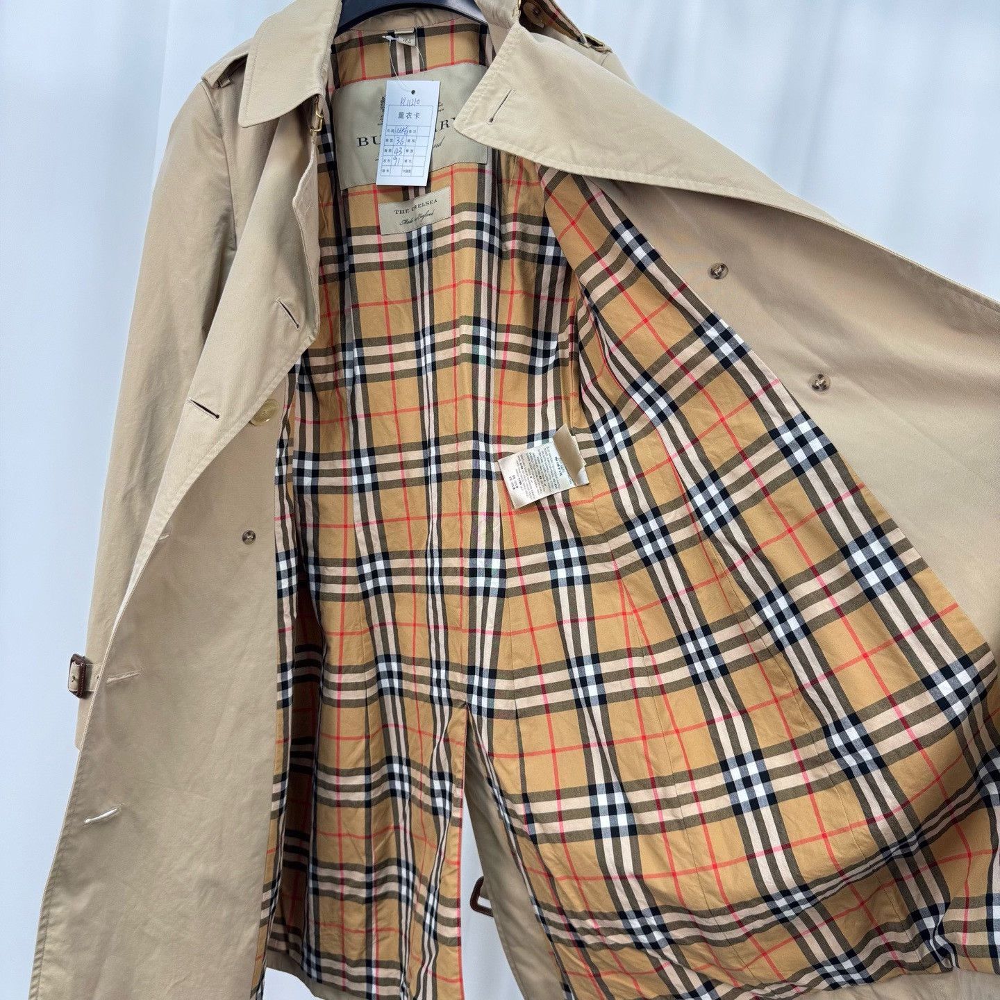 Burberry Burberry The Chelsea Trench Coat Size UK 6 Size XS / US 0-2 / IT 36-38 - 7 Thumbnail