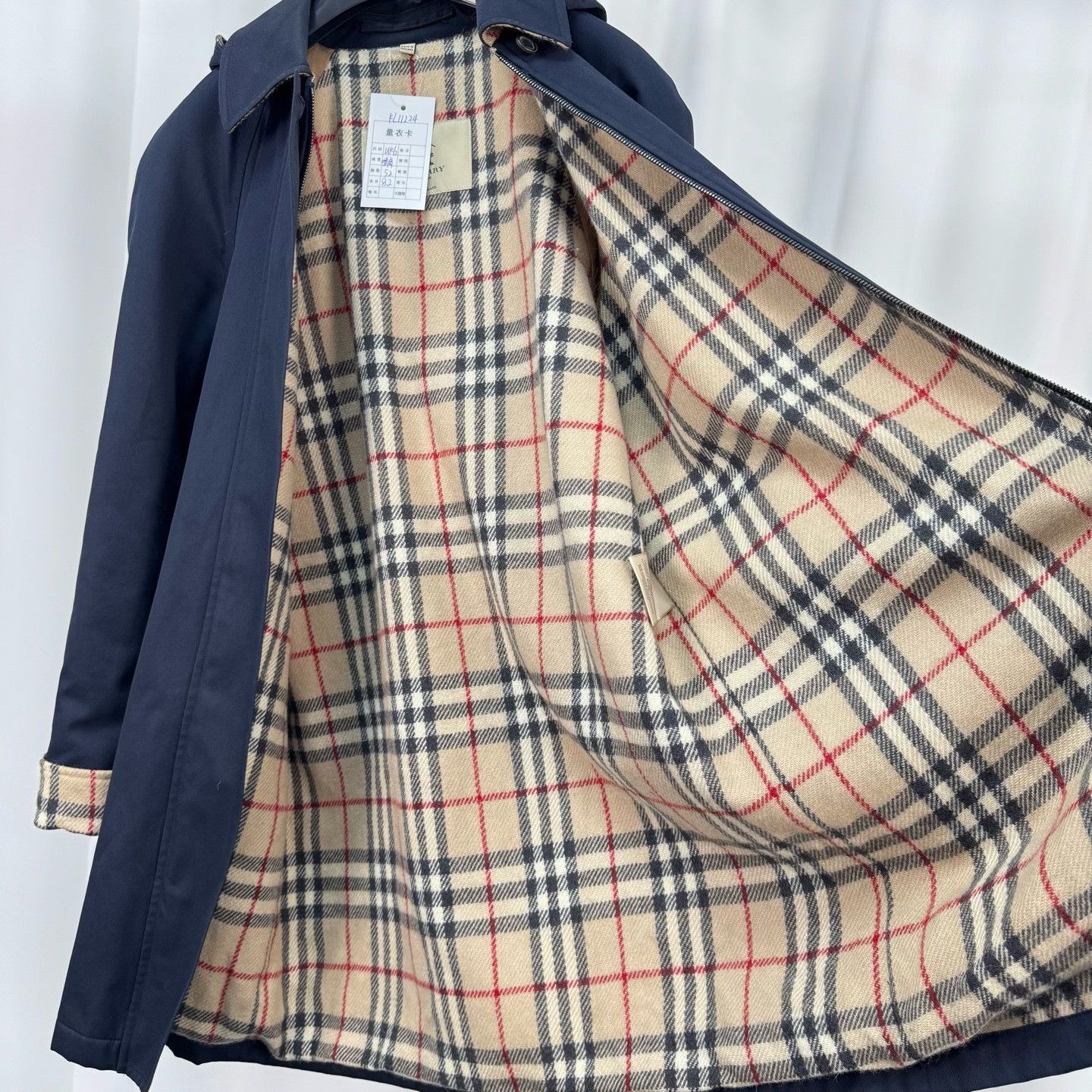 Burberry Burberry Check Lined Hooded Coat UK 6 Size XS / US 0-2 / IT 36-38 - 6 Thumbnail