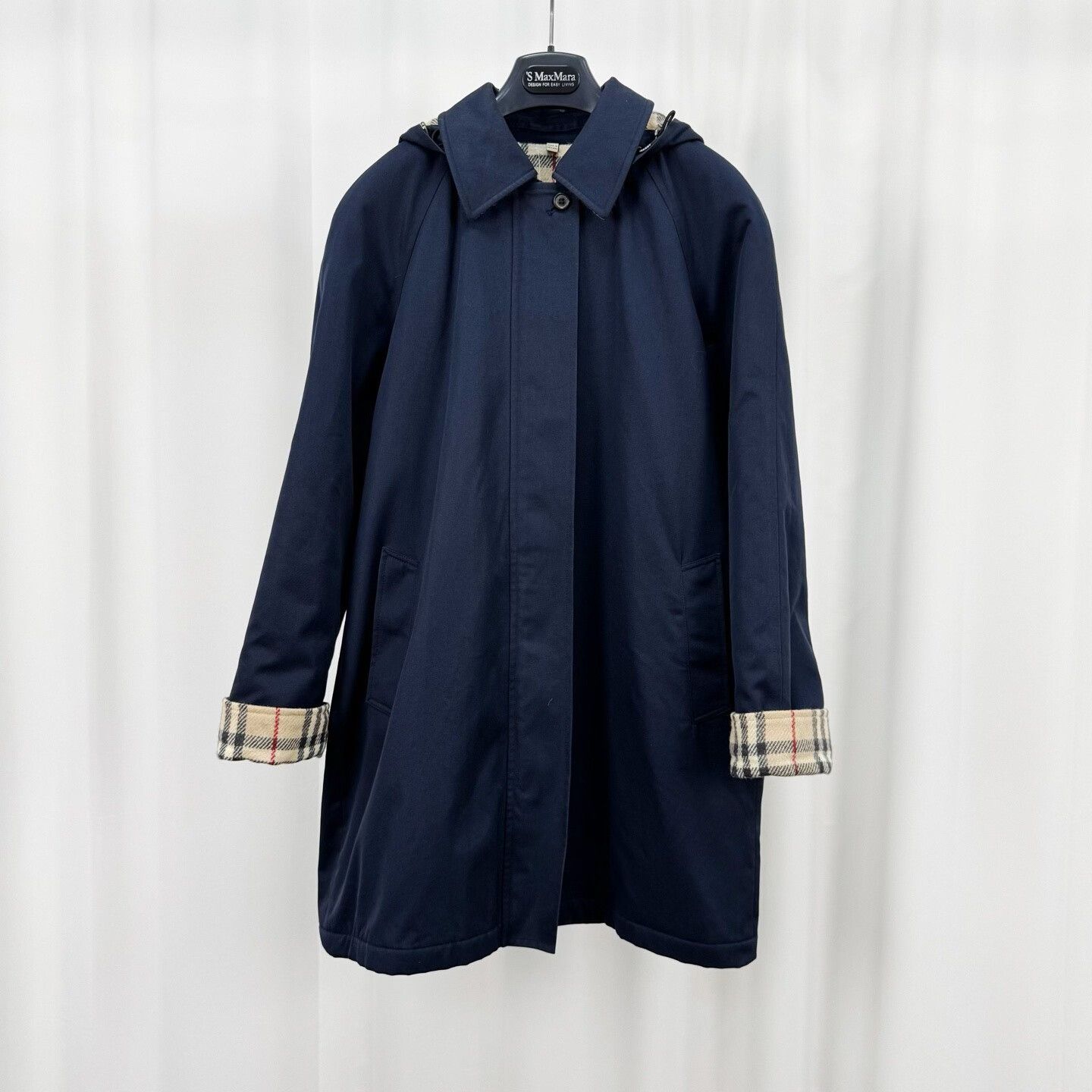 Burberry Burberry Check Lined Hooded Coat UK 6 Size XS / US 0-2 / IT 36-38 - 2 Thumbnail
