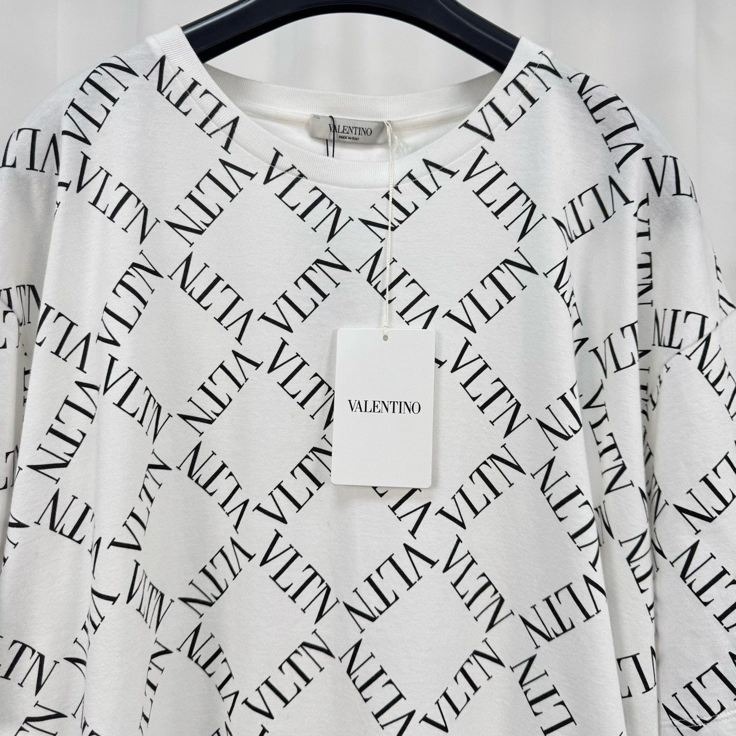 Valentino Valentino VLTN Logo T-Shirt Size M Size US M / EU 48-50 / 2 - 4 Thumbnail