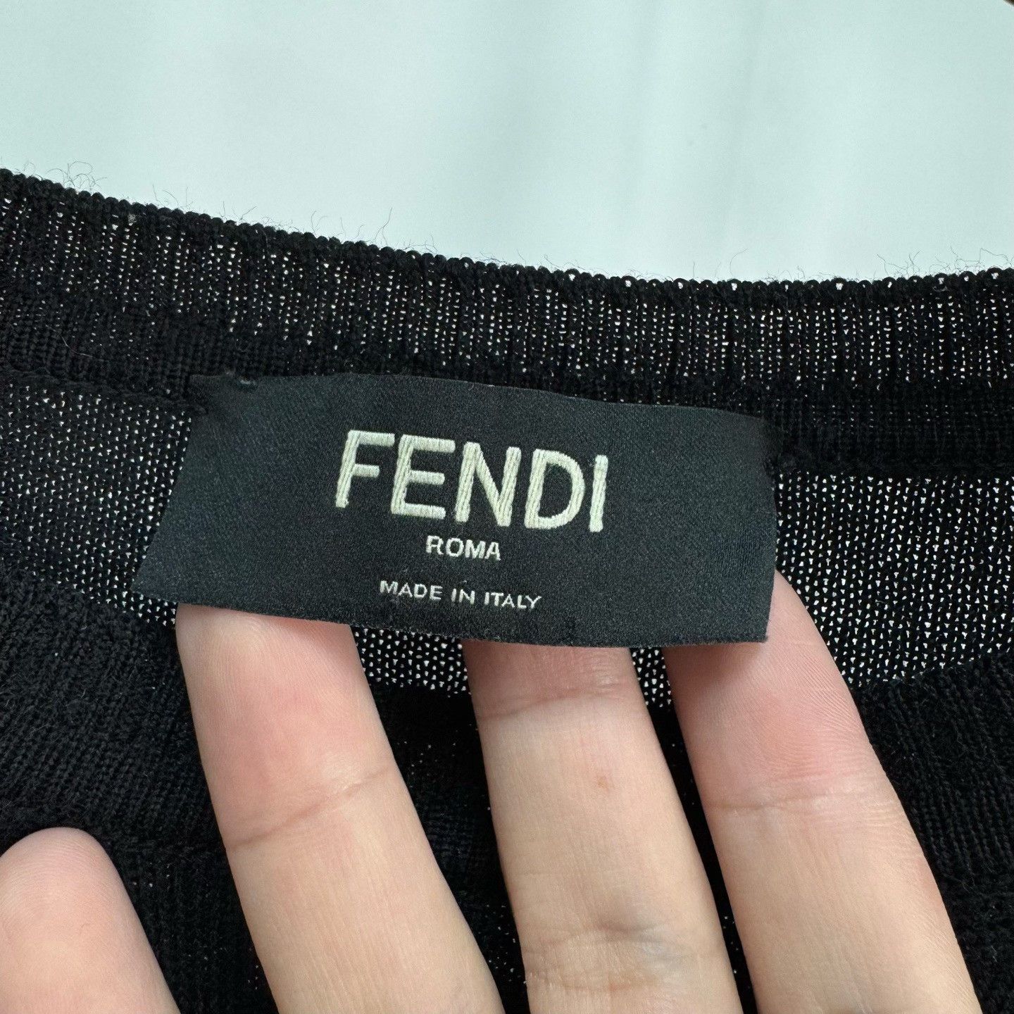 Fendi Fendi Embroidered Logo Wool Sweater Size L Size US L / EU 52-54 / 3 - 6 Thumbnail