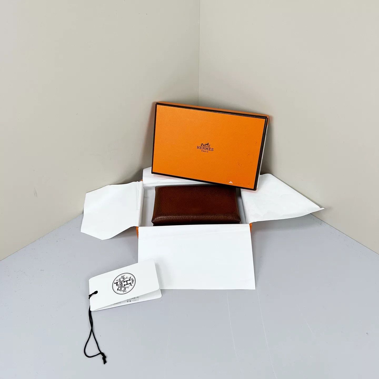 Hermes Hermès Calvi Card Holder Sienne ONE SIZE Size ONE SIZE - 2 Thumbnail