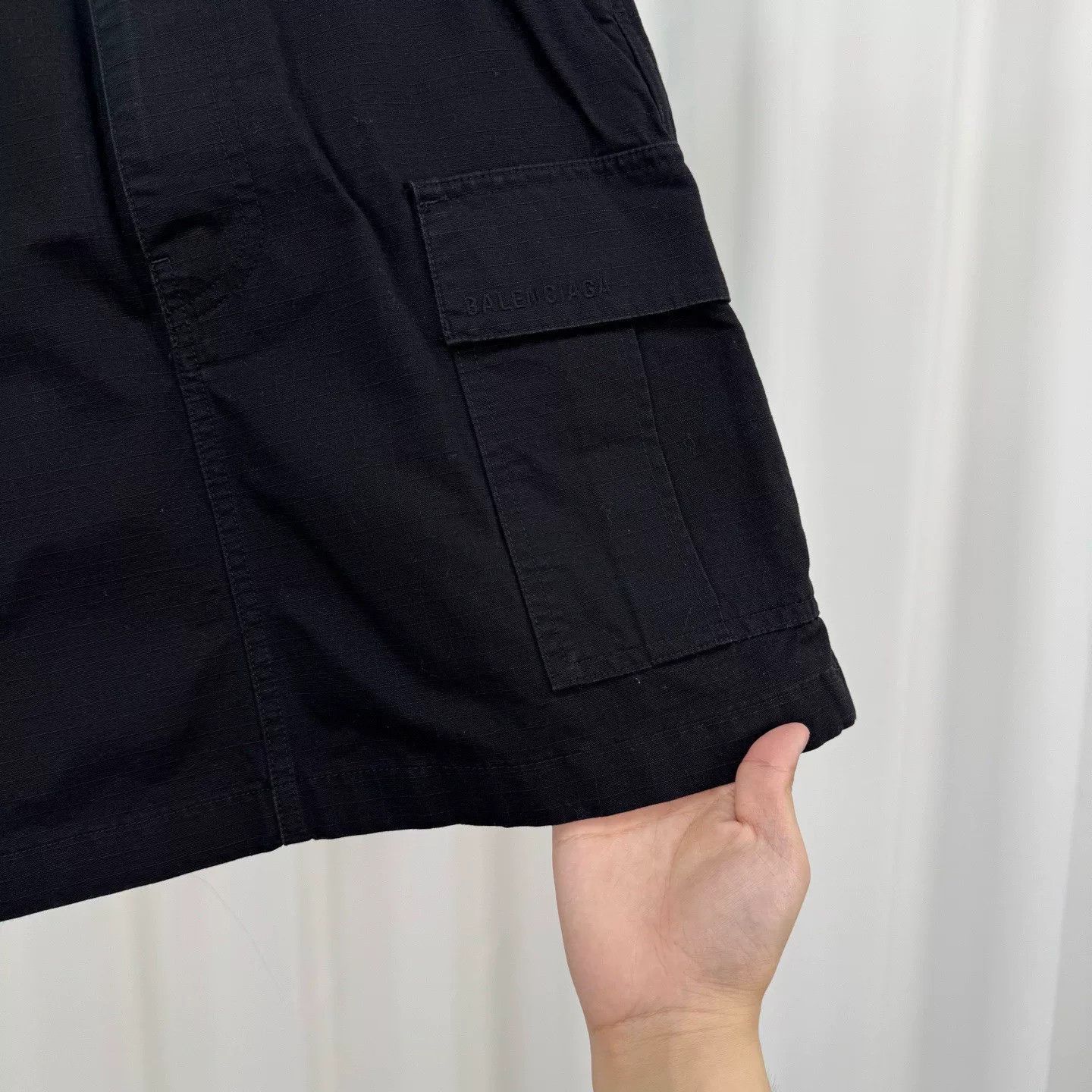 Balenciaga Balenciaga Embroidered Cargo Mini Skirt Size 34 Size 25" / US 0 / IT 36 - 5 Thumbnail