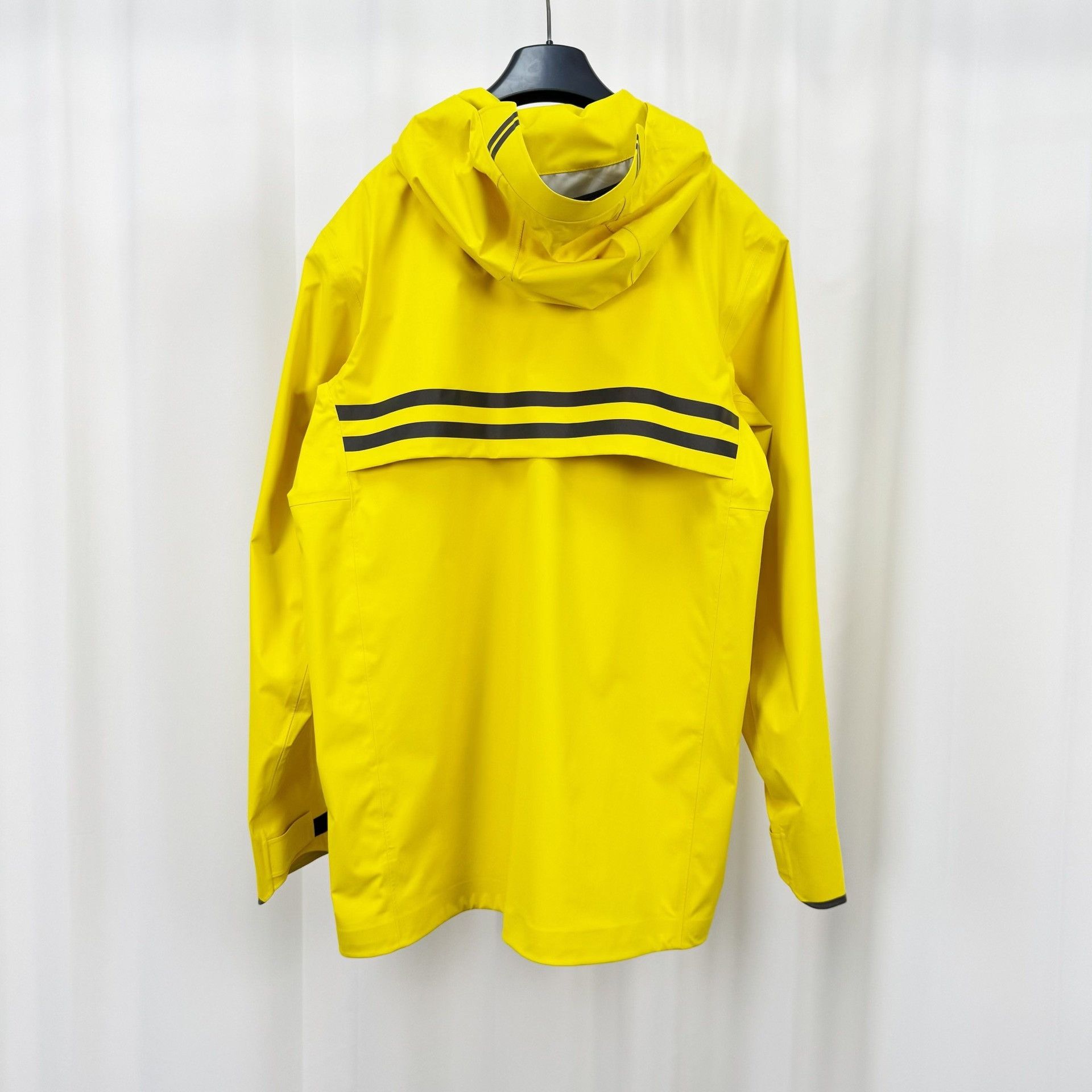 Canada Goose Canada Goose Yellow Shell Rain Jacket Size M Size US M / EU 48-50 / 2 - 3 Thumbnail