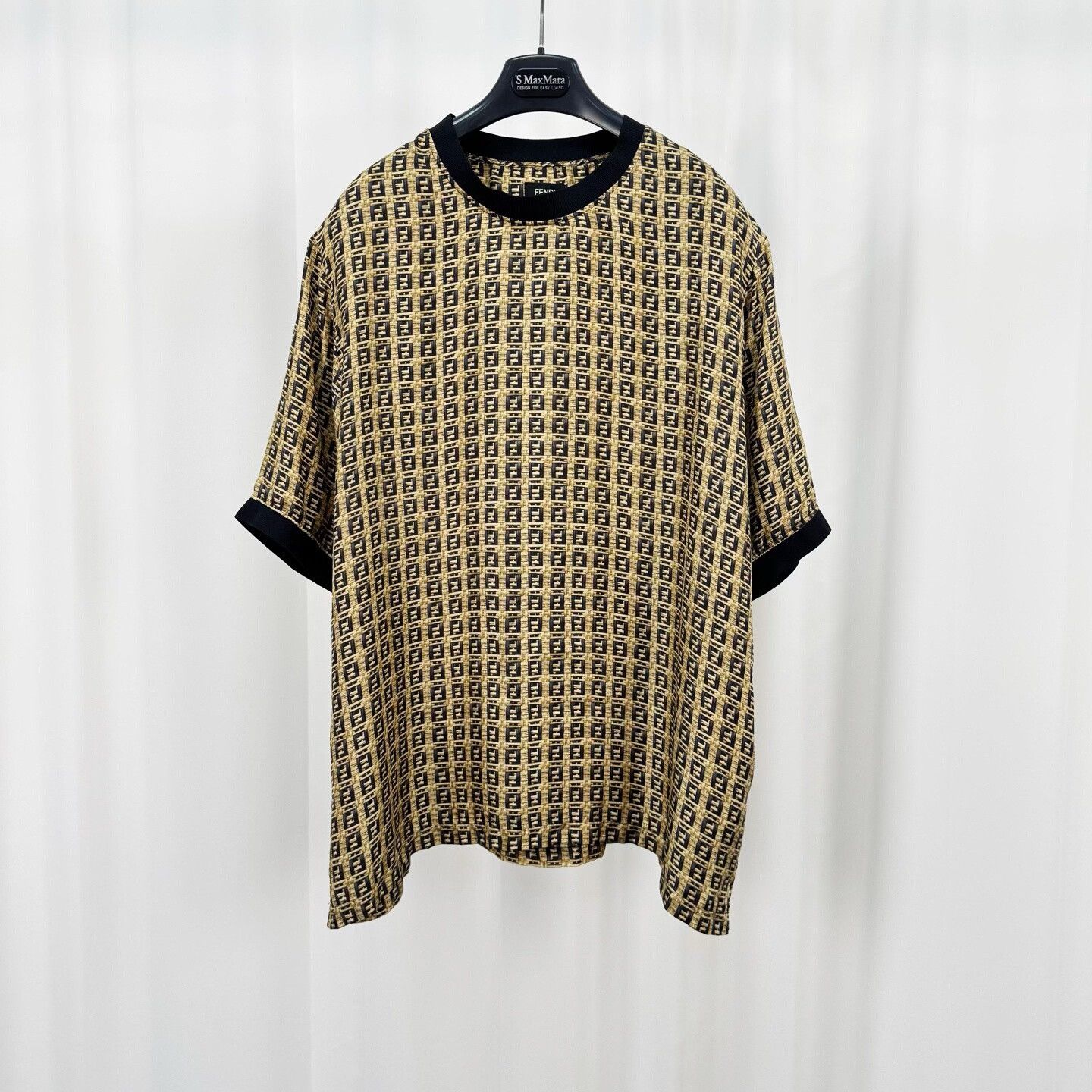 Fendi Fendi FF Logo Silk Short Sleeve Shirt XL Size US XL / EU 56 / 4 - 2 Thumbnail