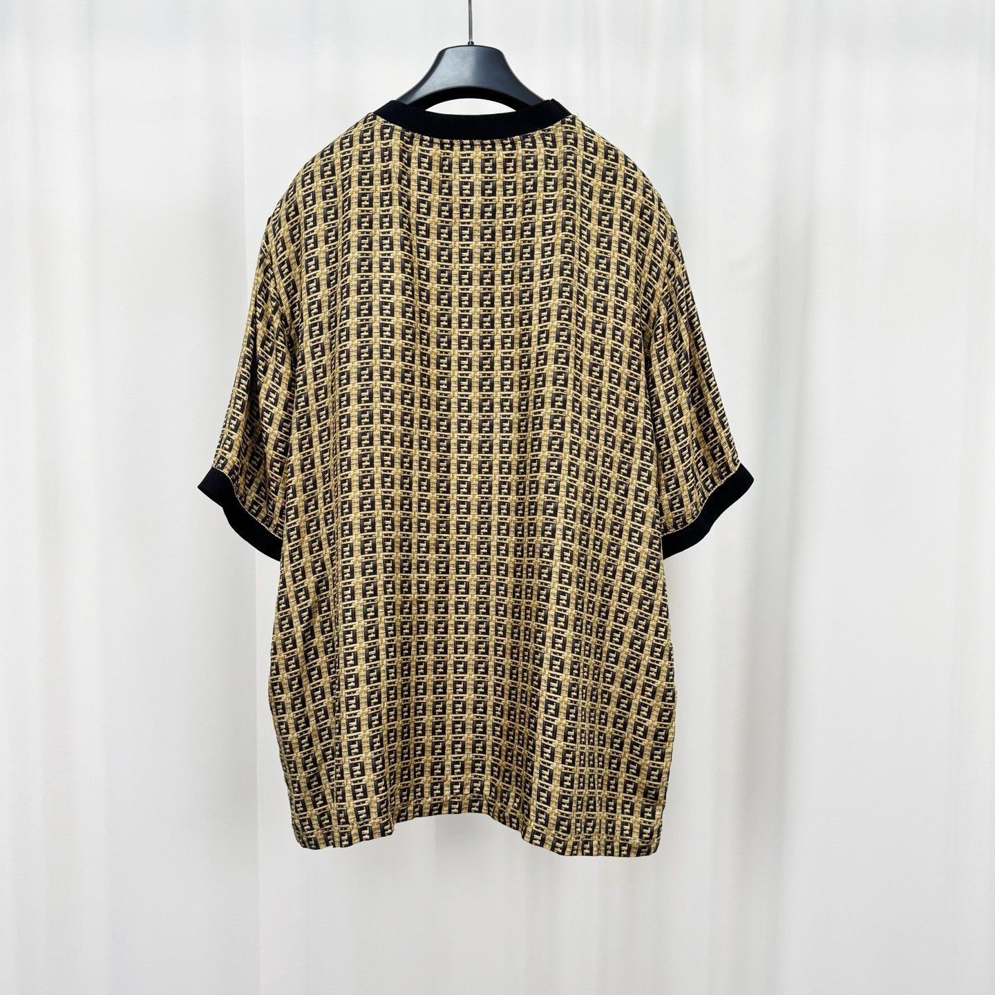 Fendi Fendi FF Logo Silk Short Sleeve Shirt XL Size US XL / EU 56 / 4 - 3 Thumbnail