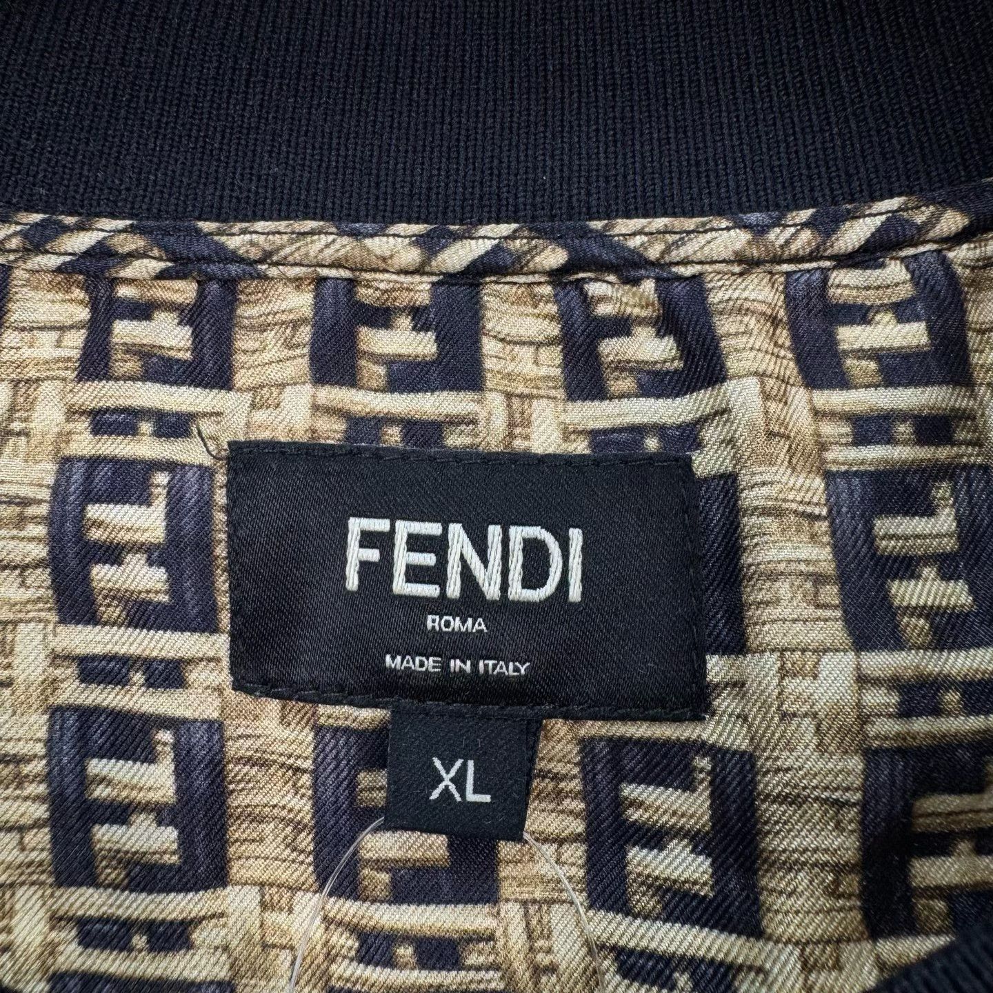 Fendi Fendi FF Logo Silk Short Sleeve Shirt XL Size US XL / EU 56 / 4 - 6 Thumbnail