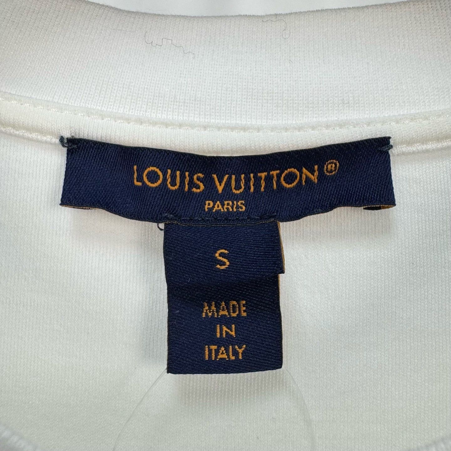 Louis Vuitton Louis Vuitton Graffiti Logo T-Shirt Size S Size US S / EU 44-46 / 1 - 6 Thumbnail