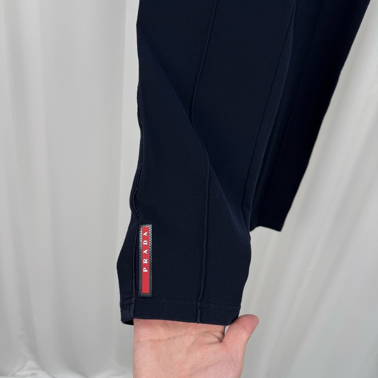 Prada Prada Red Logo Tab Sweatpants Size XS Size US 28 / EU 44 - 5 Thumbnail