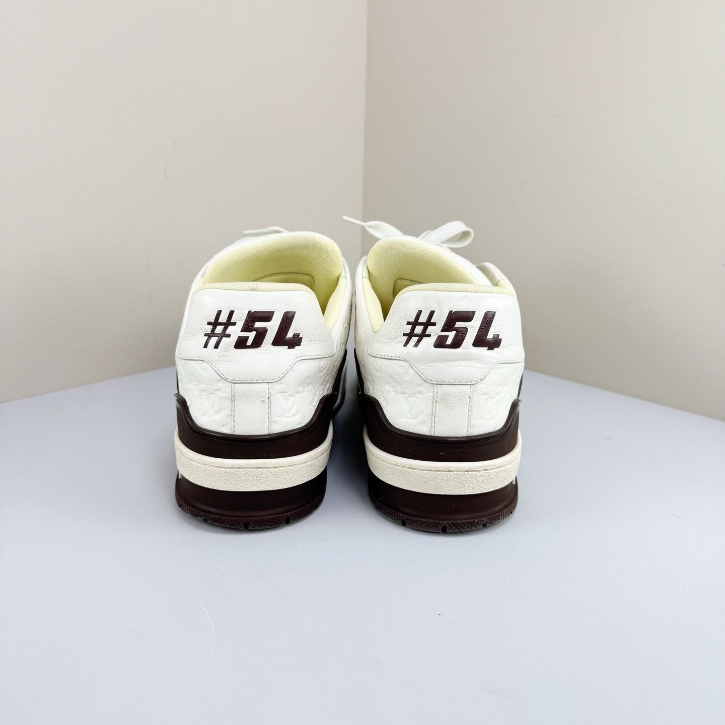 Louis Vuitton Louis Vuitton Monogram Trainer Sneakers Size 9 Size US 9 / EU 42 - 4 Thumbnail