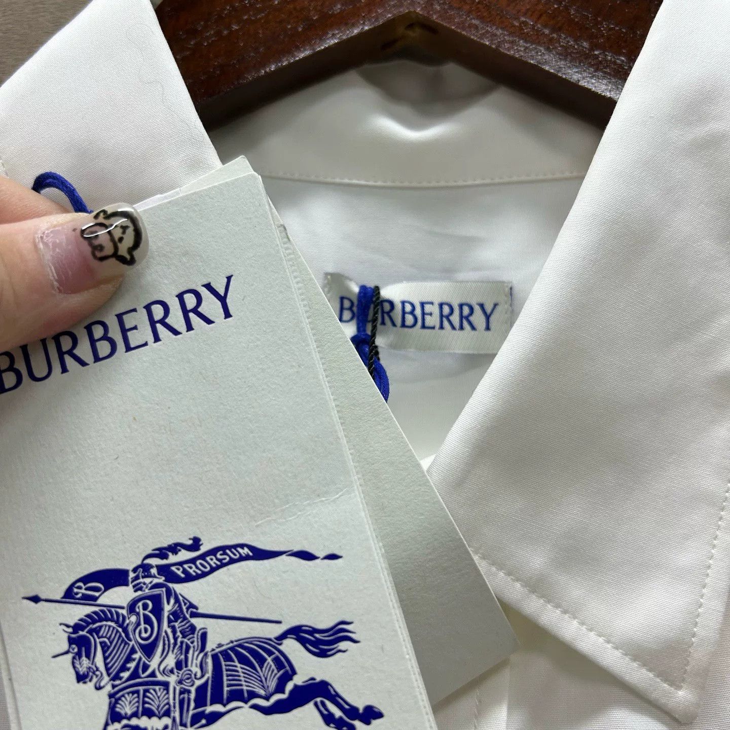 Burberry Burberry Embroidered Logo Short Sleeve Shirt Size S Size US S / EU 44-46 / 1 - 4 Thumbnail