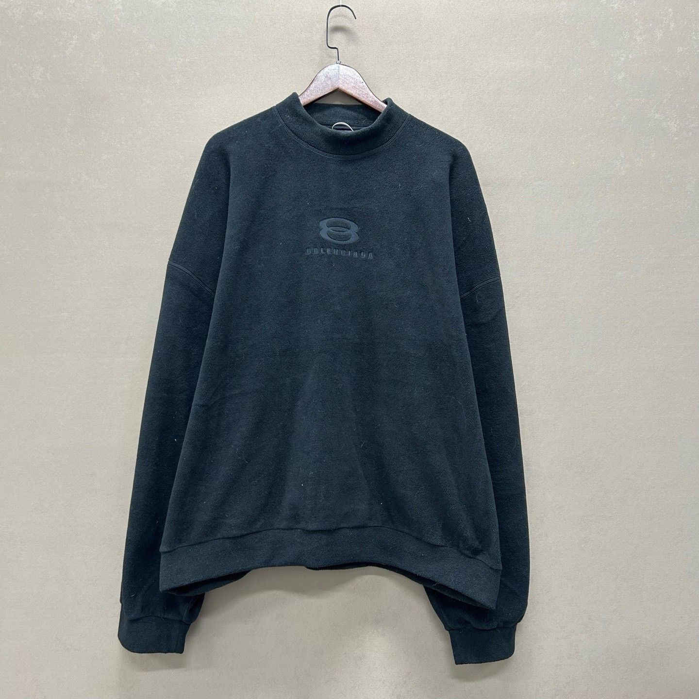 Balenciaga Balenciaga Embroidered Logo Sweatshirt Size S Size US S / EU 44-46 / 1 - 2 Thumbnail