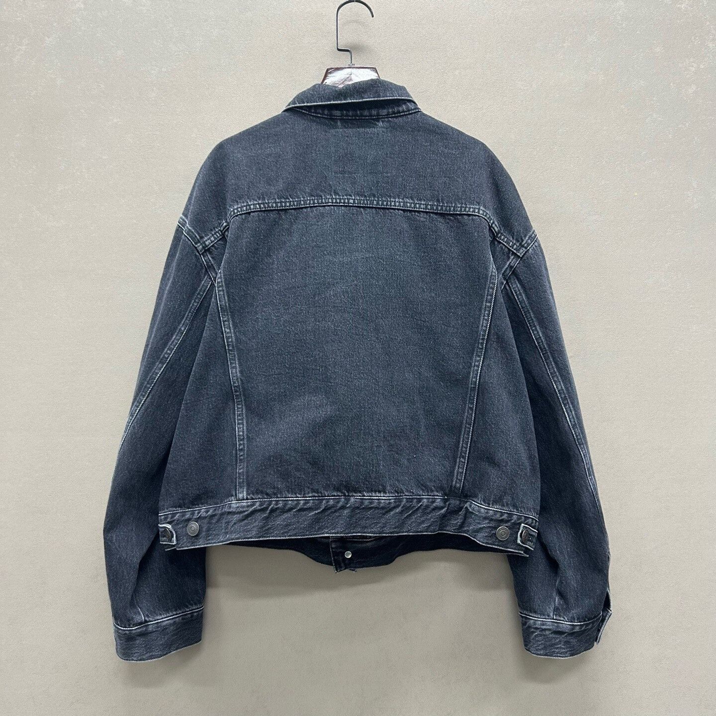 Balenciaga Balenciaga Distressed Denim Jacket Size 34 Size XXS / US 00 / IT 34 - 3 Thumbnail