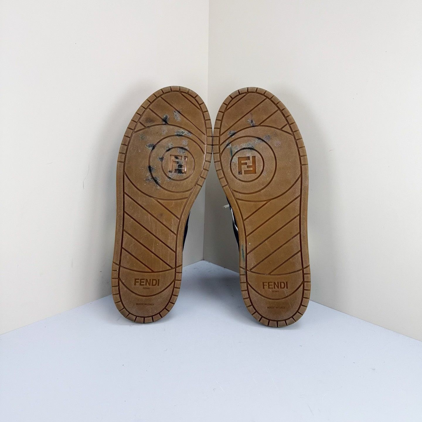 Fendi Fendi Match Suede Low-Top Sneakers Size 8 Size US 8 / EU 41 - 6 Thumbnail