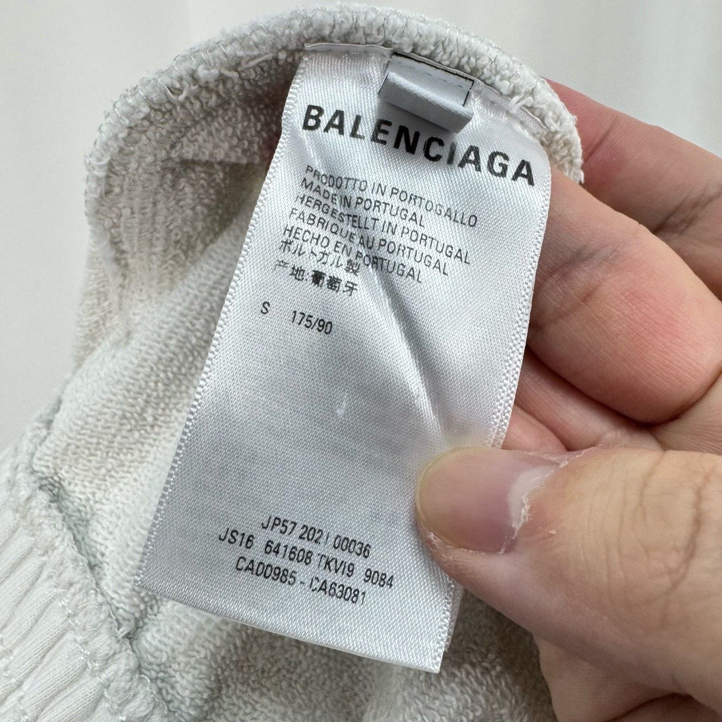 Balenciaga Balenciaga Wave Logo Sweat Shorts Size S Size US 30 / EU 46 - 8 Thumbnail