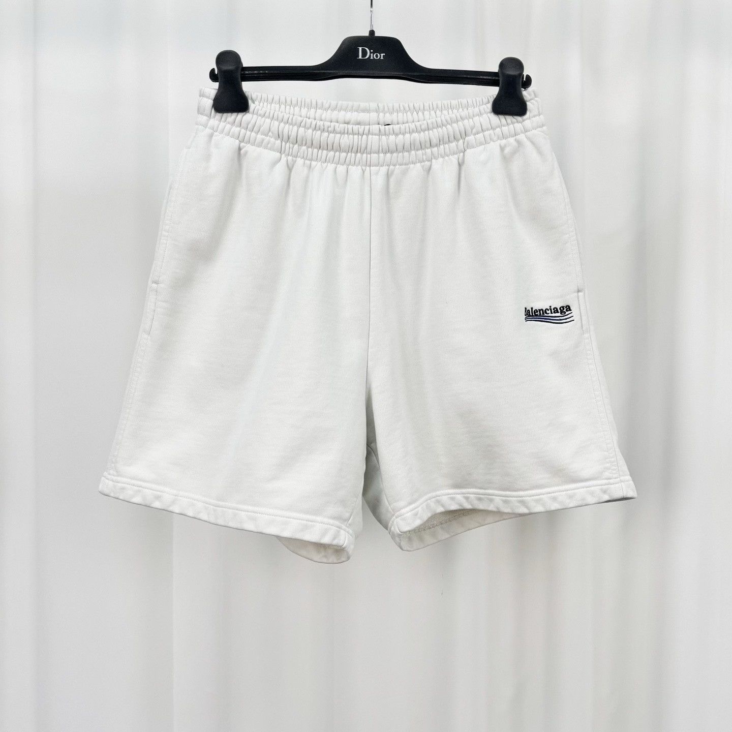 Balenciaga Balenciaga Wave Logo Sweat Shorts Size S Size US 30 / EU 46 - 2 Thumbnail