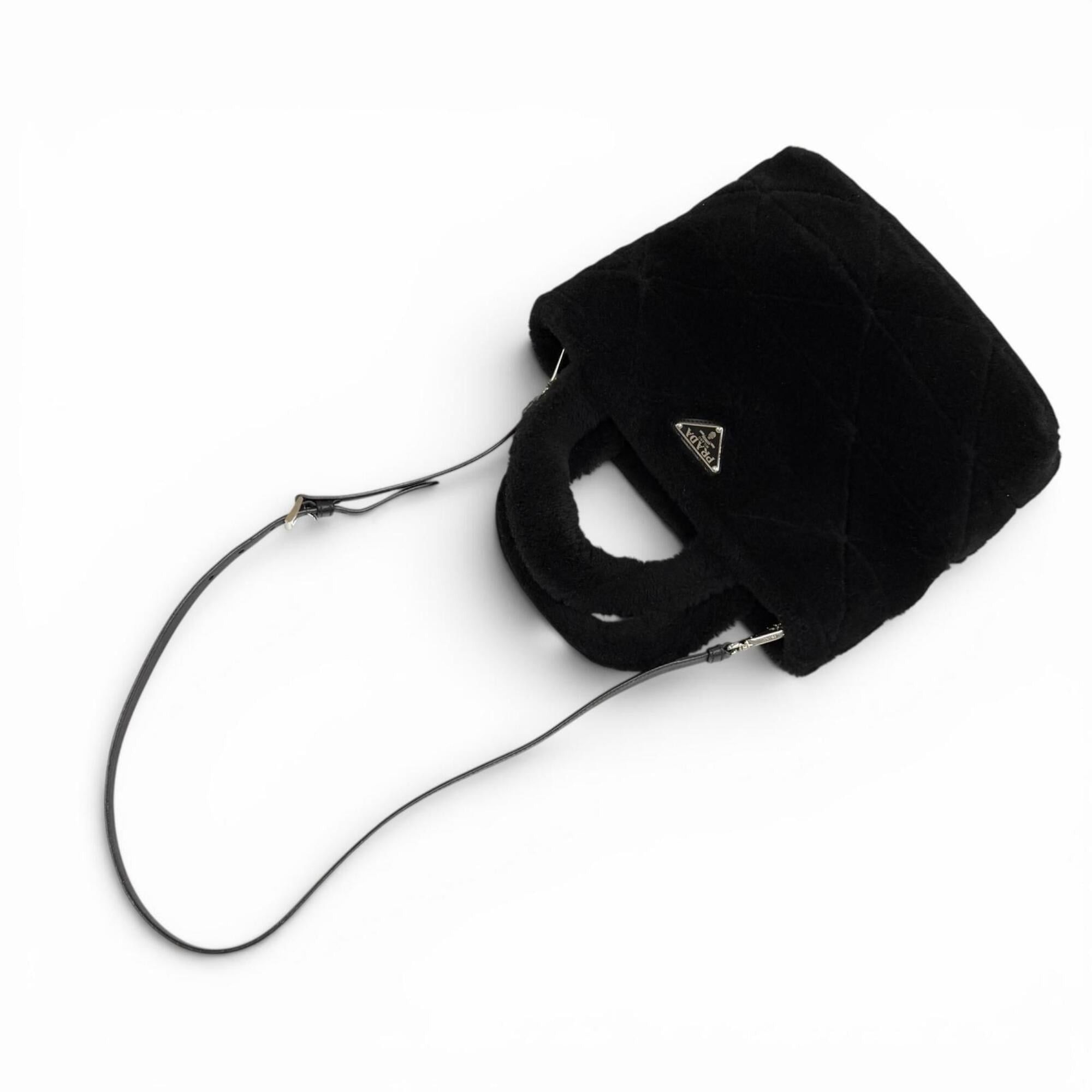 Prada PRADA 1BG378 Triangle Logo 2-Way Shearling Fur Shoulder Bag with Pouch, Black, Made in Italy, Women's, Dust Size ONE SIZE - 9 Thumbnail