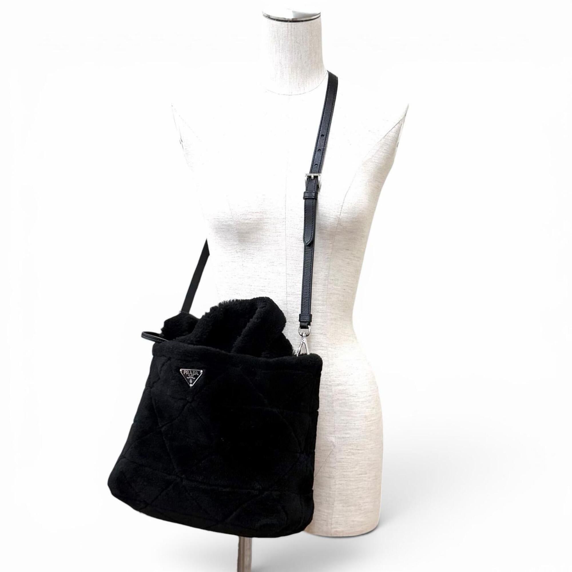 Prada PRADA 1BG378 Triangle Logo 2-Way Shearling Fur Shoulder Bag with Pouch, Black, Made in Italy, Women's, Dust Size ONE SIZE - 6 Thumbnail