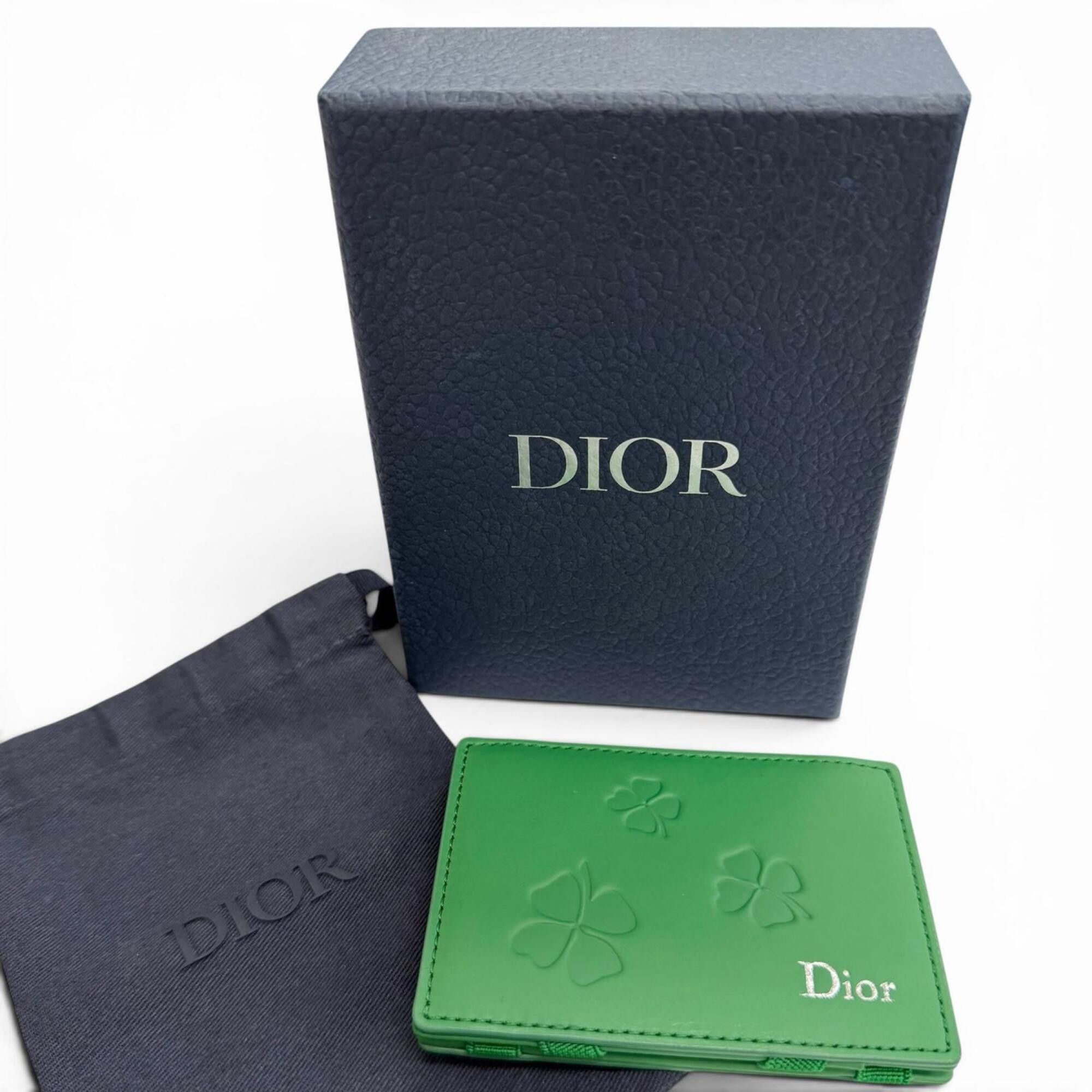 Dior Christian Dior DIOR 2ESCH197TRF Magic Wallet, Calfskin Leather, Clover Embossed Bi-fold, Business Card Holder/Card Case, Green, Made in Italy, Comes with Box and Dust Bag. Highly Recommended! Size ONE SIZE - 2 Thumbnail