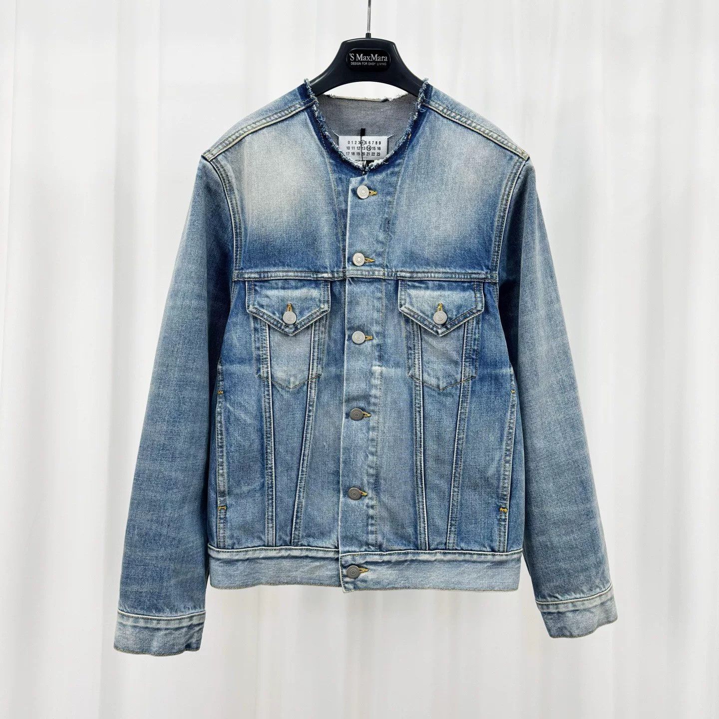 Maison Margiela Maison Margiela Distressed Washed Denim Jacket Size XS Size US XS / EU 42 / 0 - 2 Thumbnail