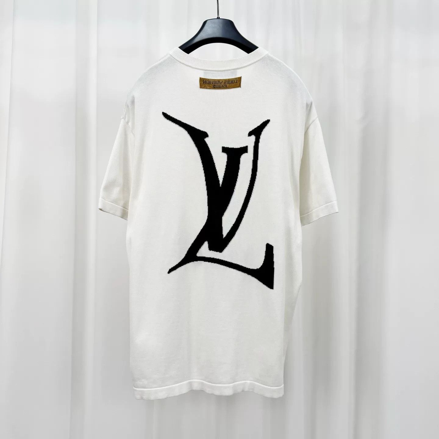 Louis Vuitton Louis Vuitton Logo Knit Short Sleeve T-Shirt Size L Size US L / EU 52-54 / 3 - 3 Thumbnail