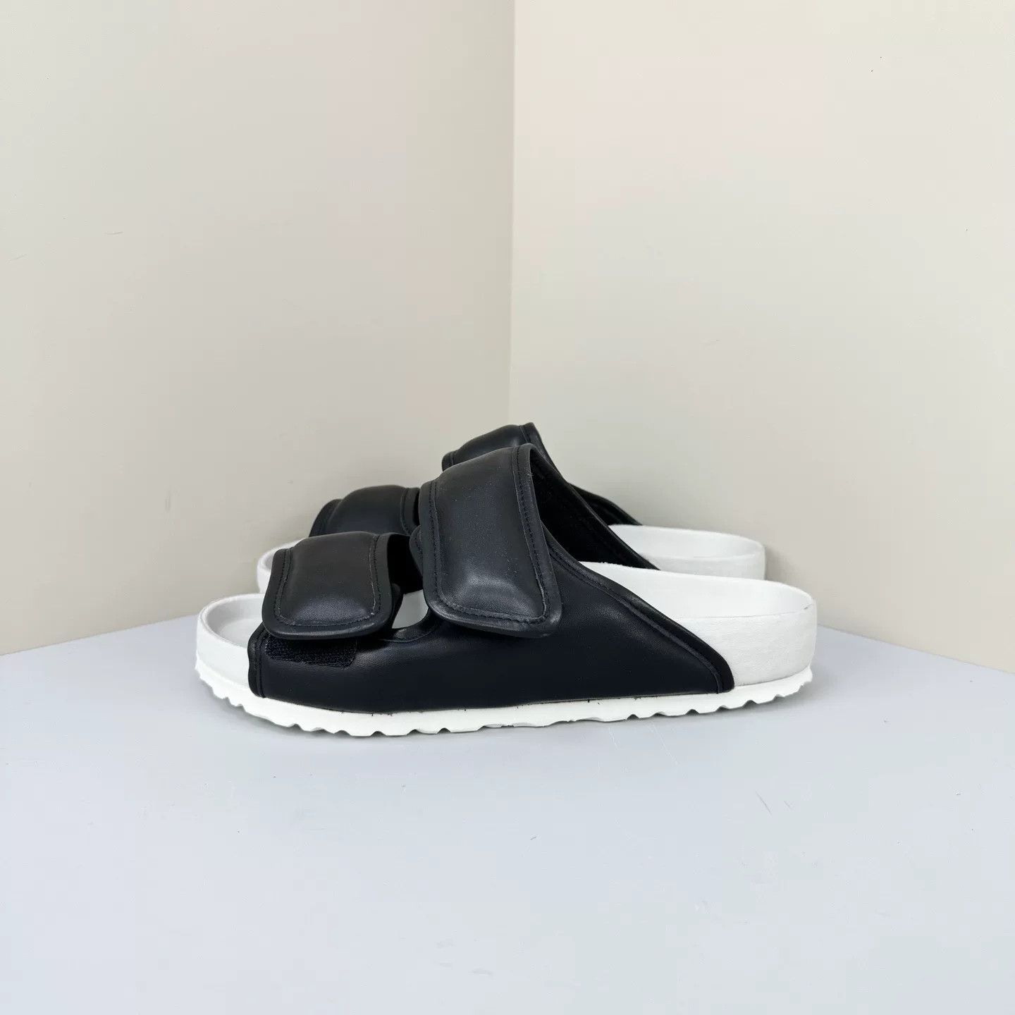 Birkenstock Birkenstock x Ding Yun Zhang Leather Sandals US 6 EU 39 Size US 6 / EU 39 - 2 Thumbnail