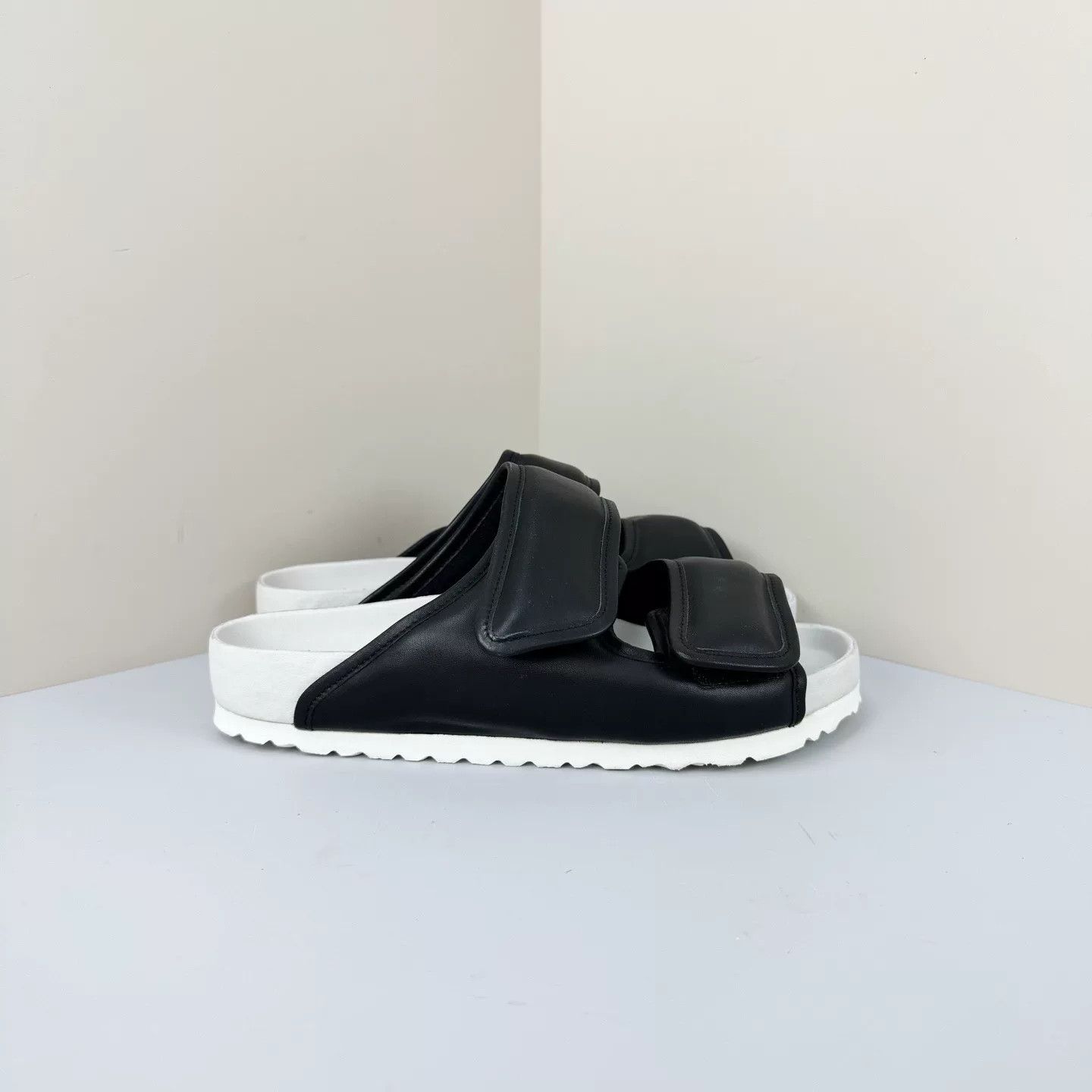 Birkenstock Birkenstock x Ding Yun Zhang Leather Sandals US 6 EU 39 Size US 6 / EU 39 - 5 Thumbnail