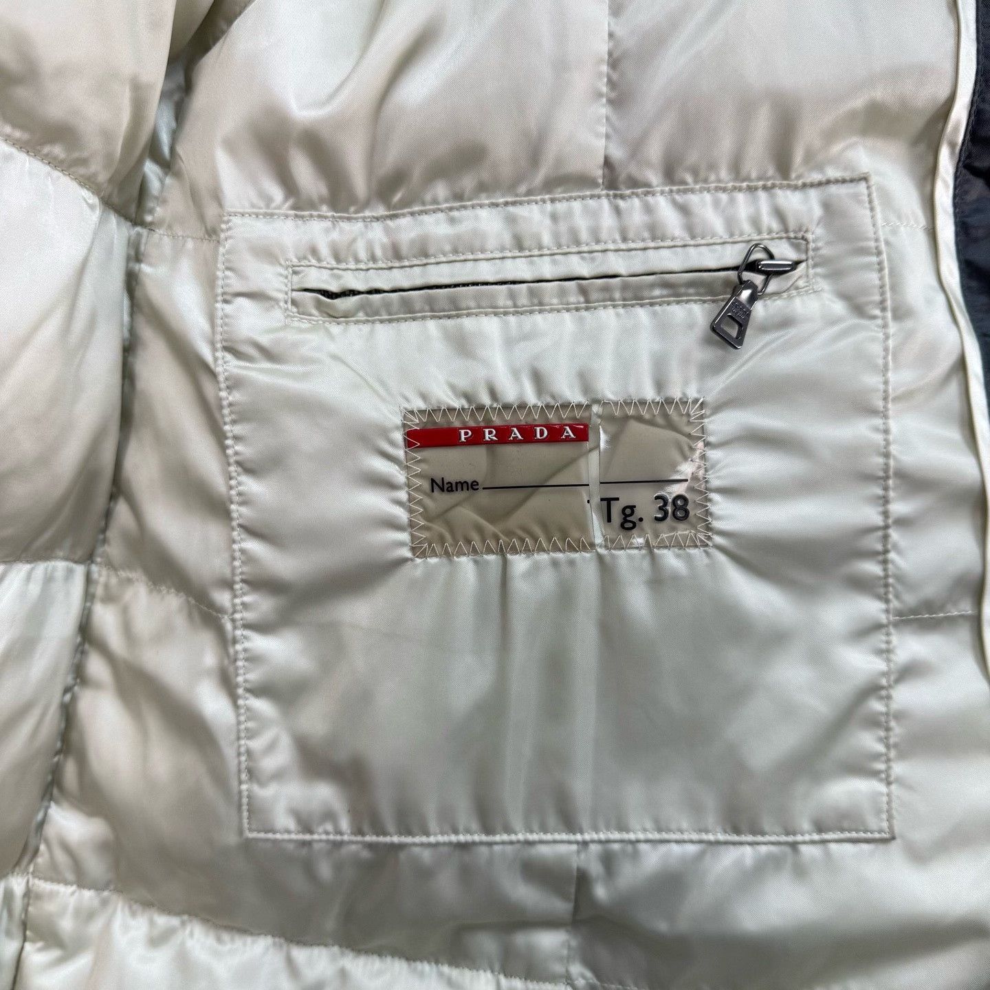 Prada Prada Fur Collar Puffer Down Jacket Size 38 Size XS / US 0-2 / IT 36-38 - 8 Thumbnail