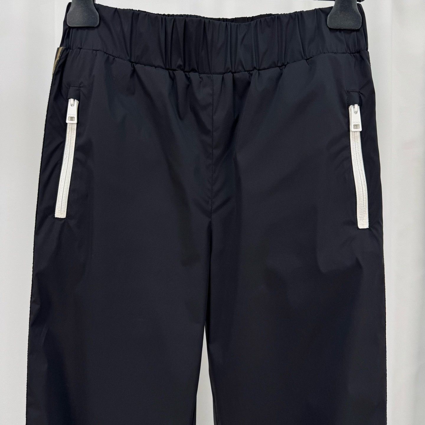 Fendi Fendi Logo Tape Joggers IT 40 Size 27" / US 4 / IT 40 - 4 Thumbnail