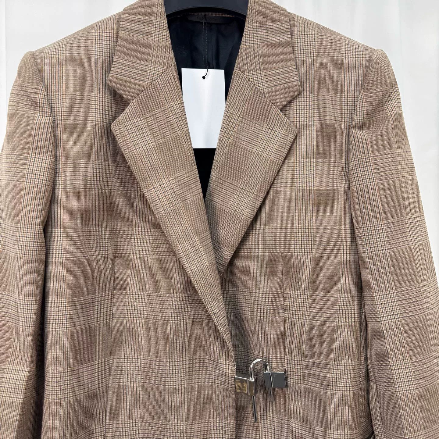Givenchy Givenchy Plaid Padlock Blazer Size 36 Size XS / US 0-2 / IT 36-38 - 4 Thumbnail
