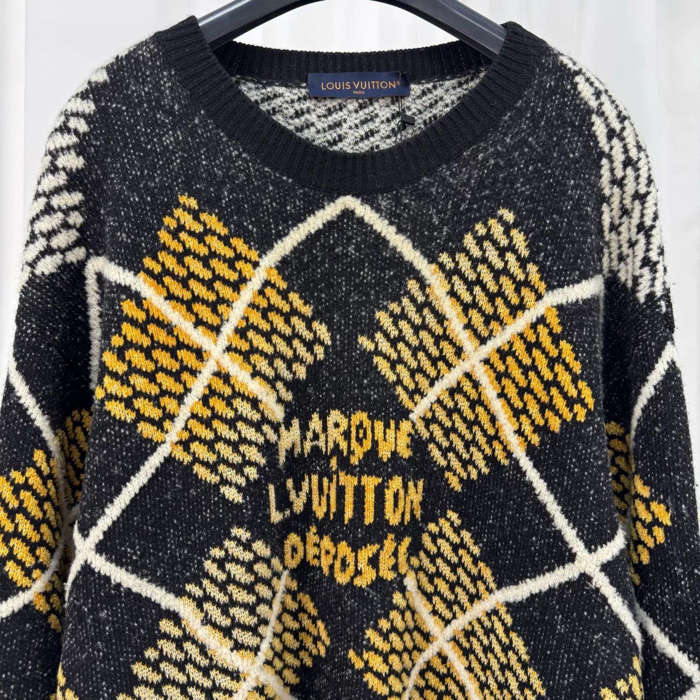 Louis Vuitton Louis Vuitton Argyle Wool Sweater Size XXL Size US XXL / EU 58 / 5 - 4 Thumbnail
