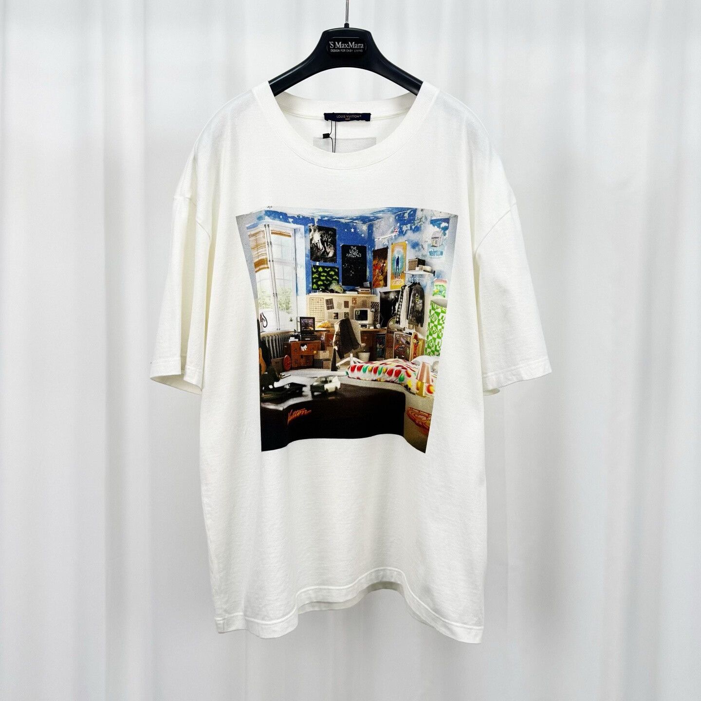 Louis Vuitton Louis Vuitton Graphic Print T-Shirt Size XXL Size US XXL / EU 58 / 5 - 2 Thumbnail