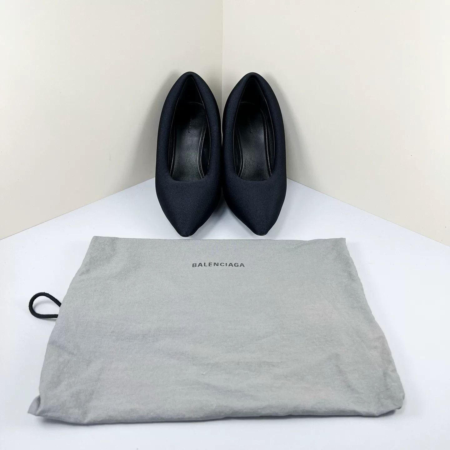 Balenciaga Balenciaga Satin Pointed Toe Pumps Size 37 Size US 7 / IT 37 - 2 Thumbnail