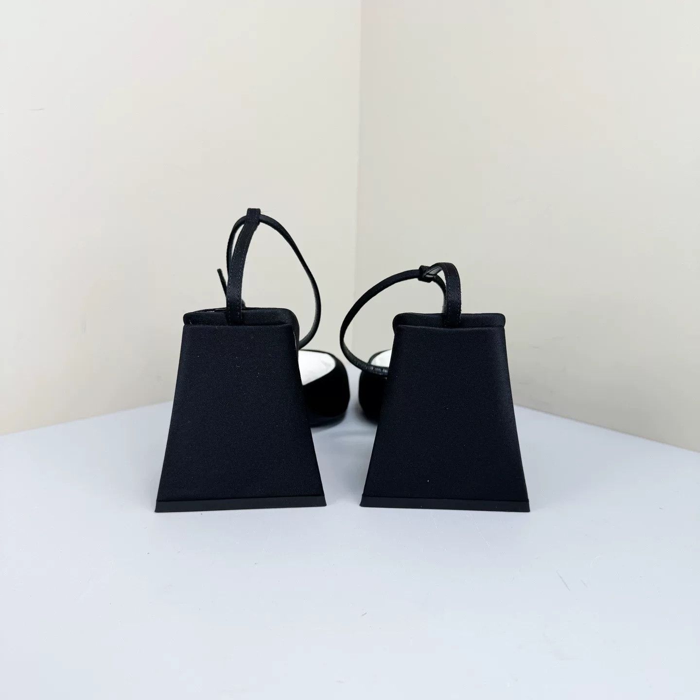 The Attico The Attico Black Satin Pyramid Heel Sandals Size 37 Size US 7 / IT 37 - 4 Thumbnail